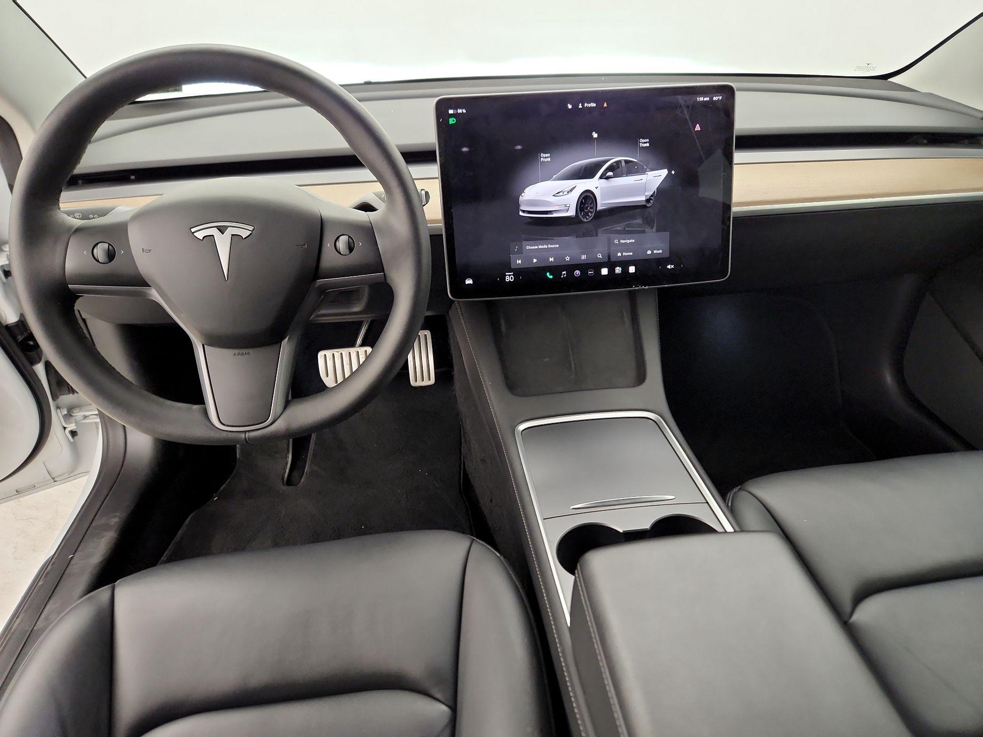 Thumbnail: 2022 Tesla Model 3 - 9