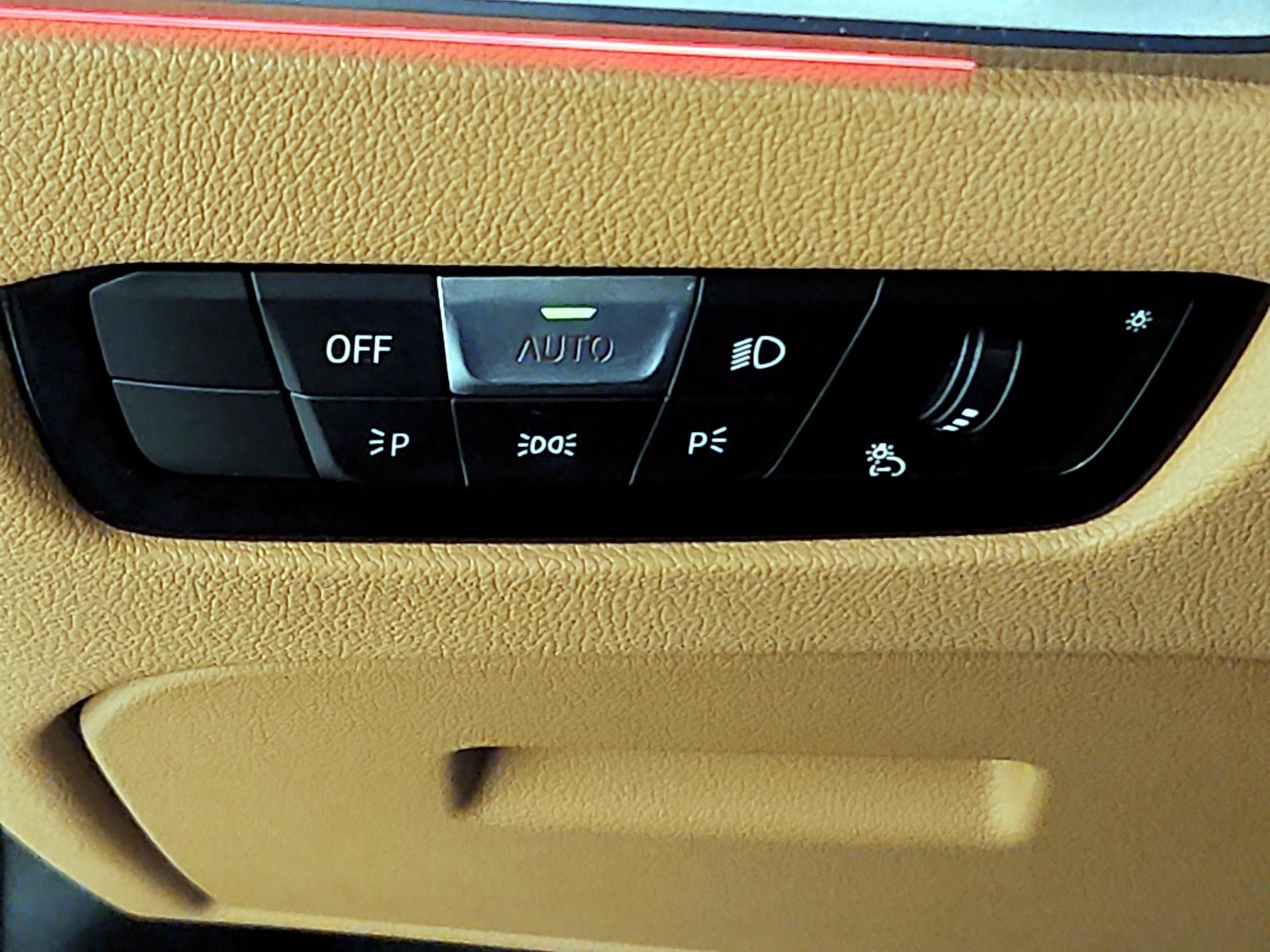 Thumbnail: 2022 BMW 4 Series - 13