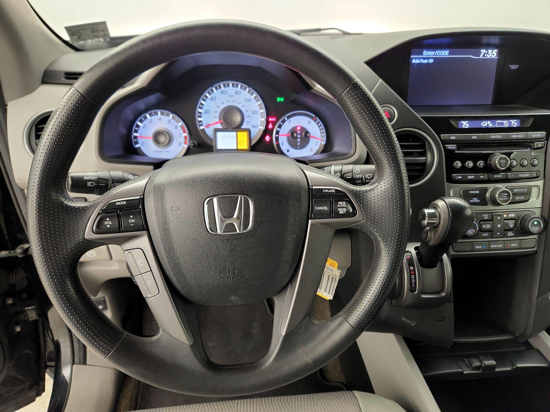 Thumbnail: 2014 Honda Pilot - 10