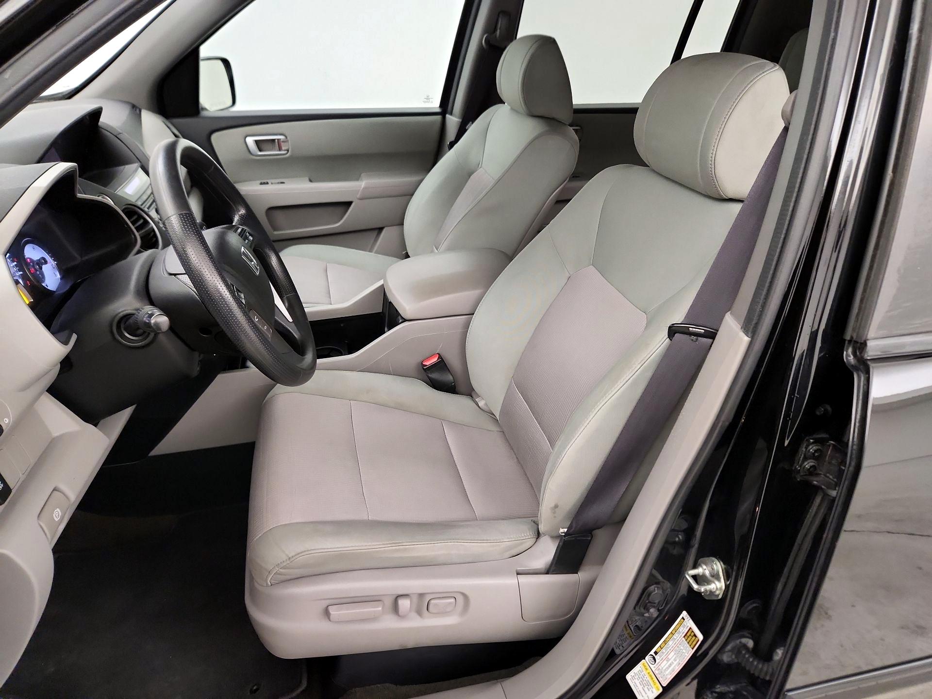 Thumbnail: 2014 Honda Pilot - 11