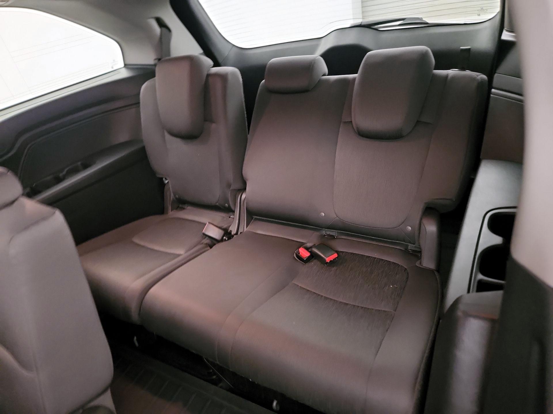 Thumbnail: 2020 Honda Odyssey - 20