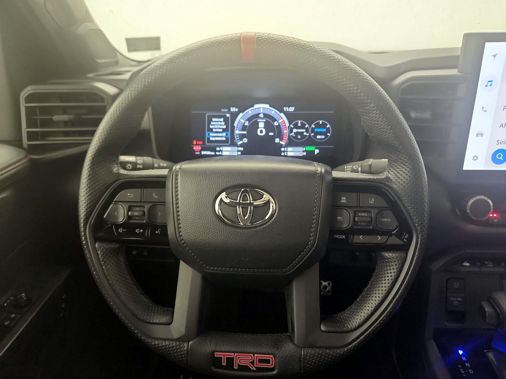 Thumbnail: 2024 Toyota Tundra - 10