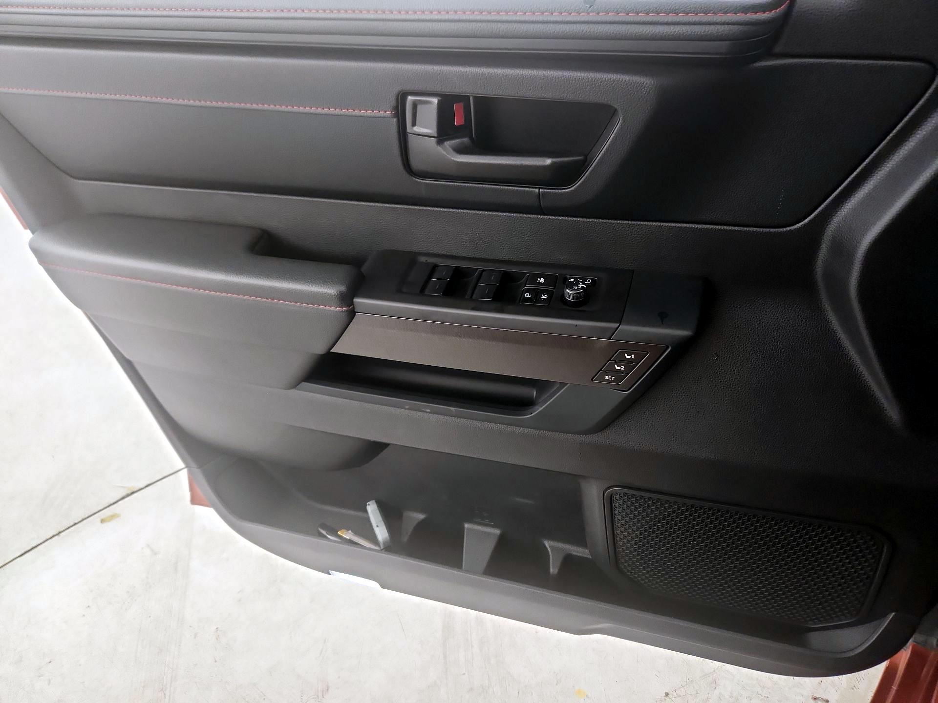 Thumbnail: 2024 Toyota Tundra - 12