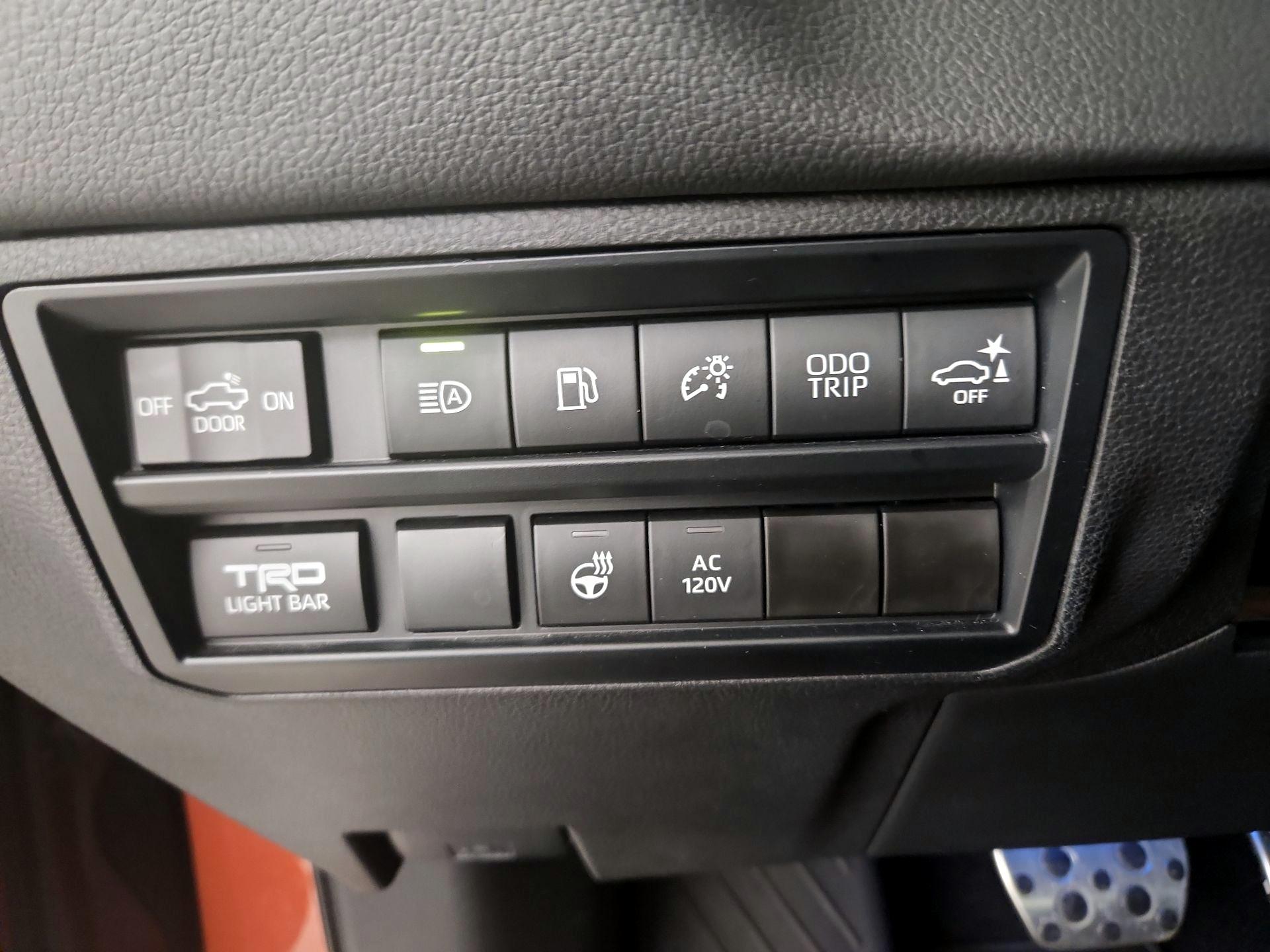 Thumbnail: 2024 Toyota Tundra - 13