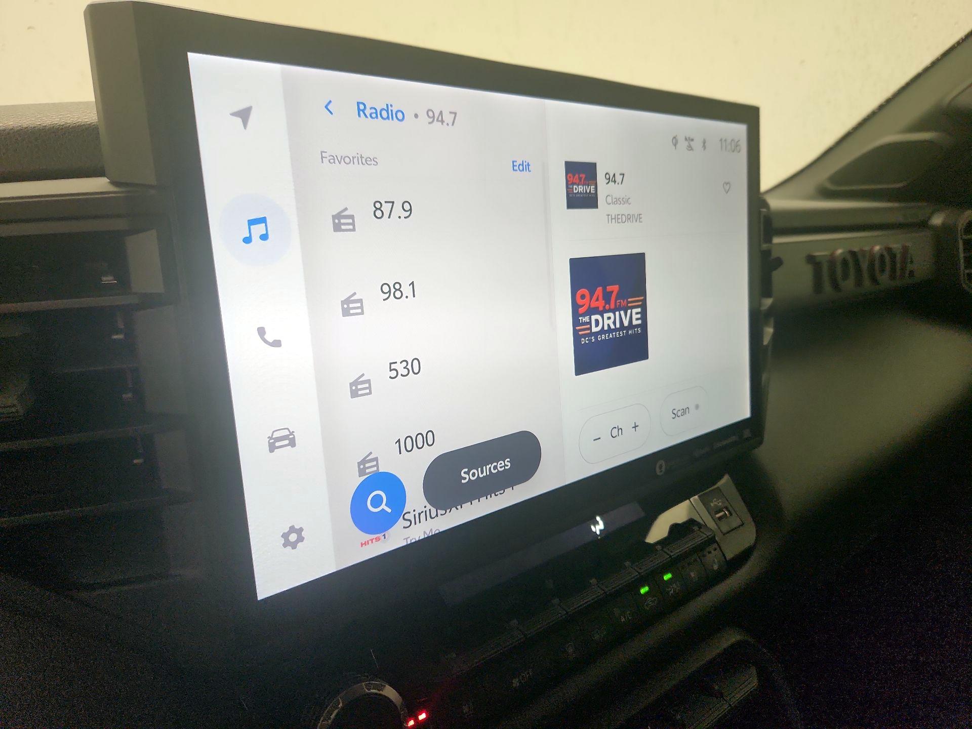 Thumbnail: 2024 Toyota Tundra - 15