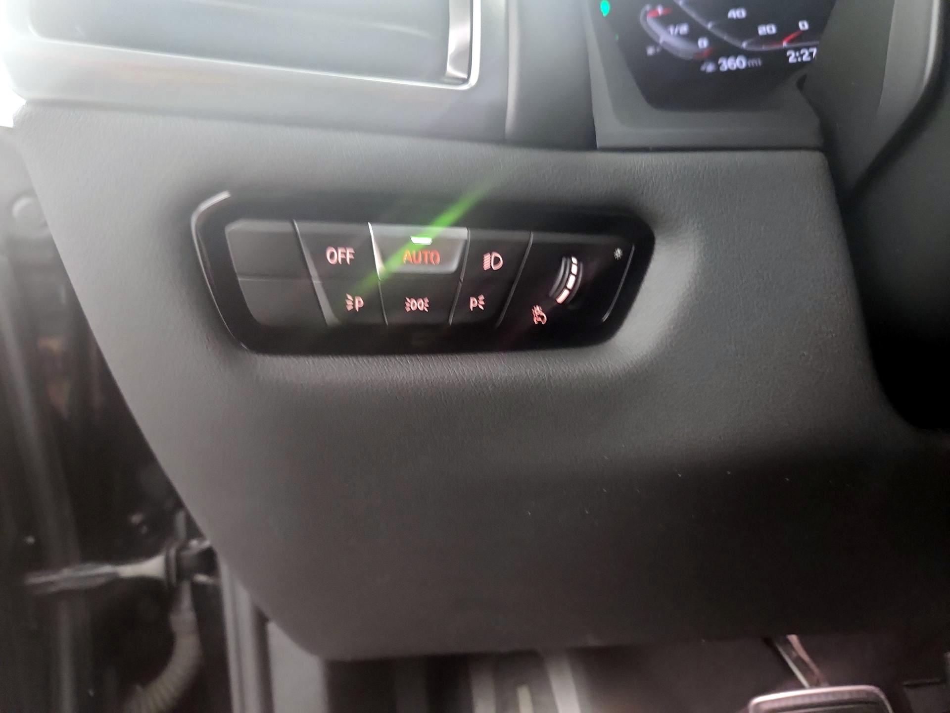 Thumbnail: 2021 BMW 8 Series - 13