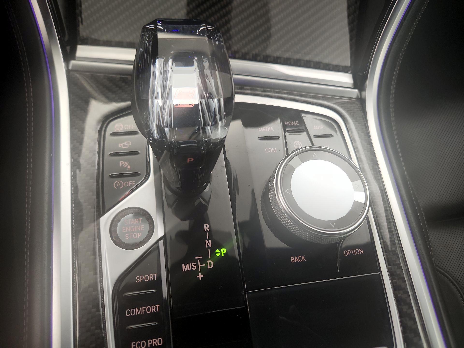 Thumbnail: 2021 BMW 8 Series - 18