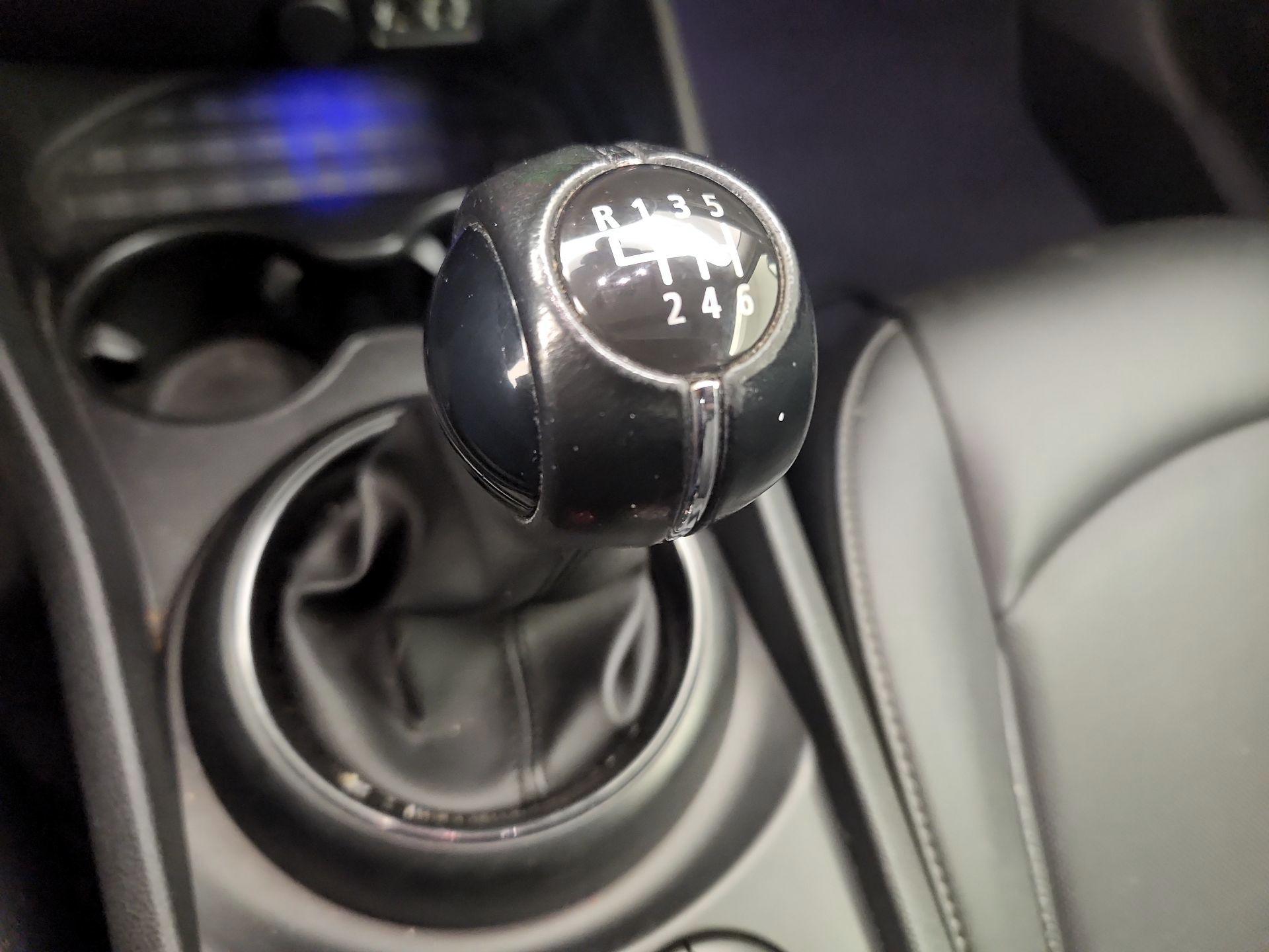 Thumbnail: 2018 MINI Cooper Clubman - 17