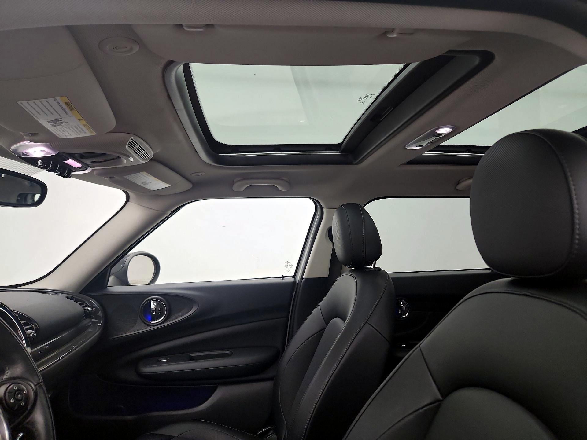 Thumbnail: 2018 MINI Cooper Clubman - 19