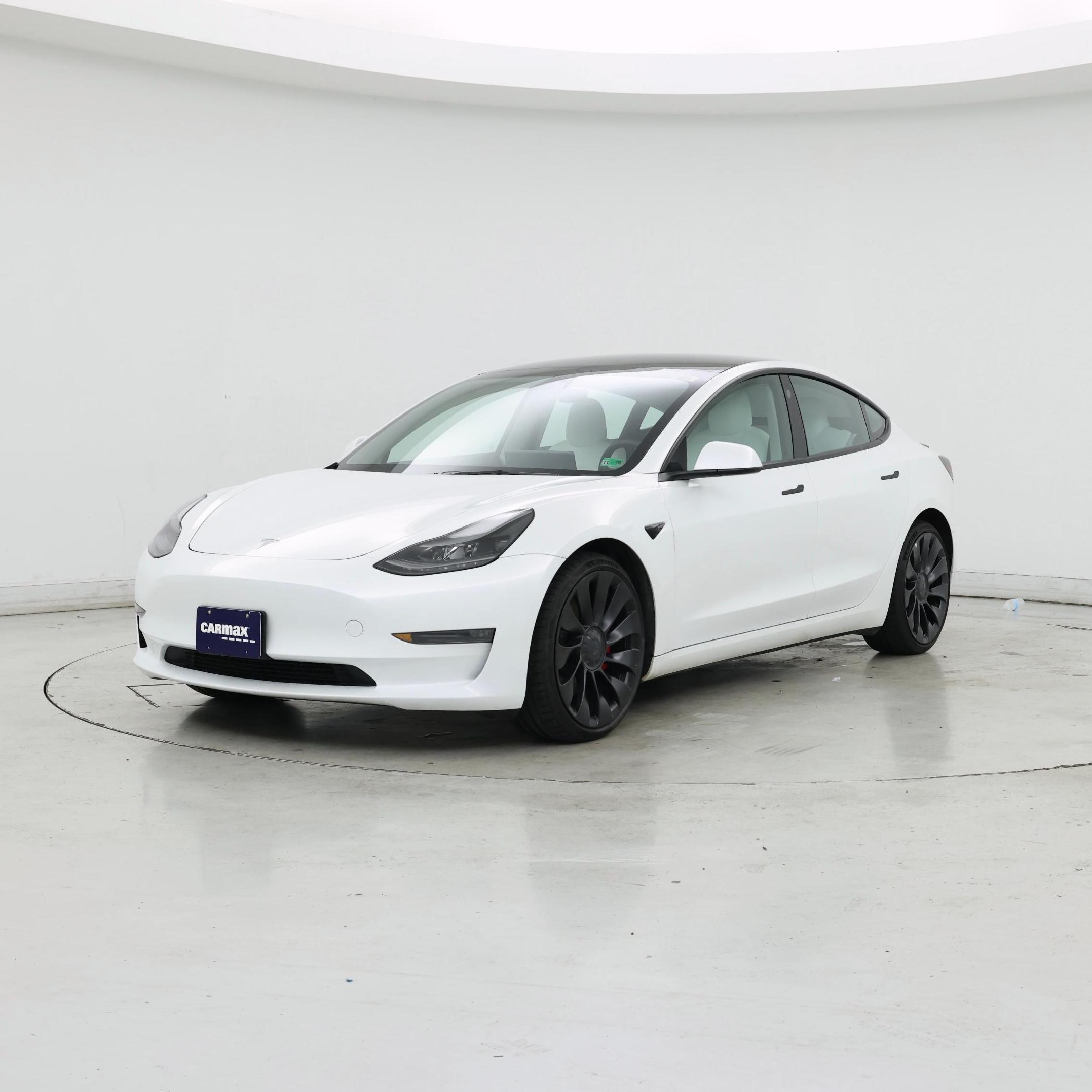 Thumbnail: 2023 Tesla Model 3 - 4