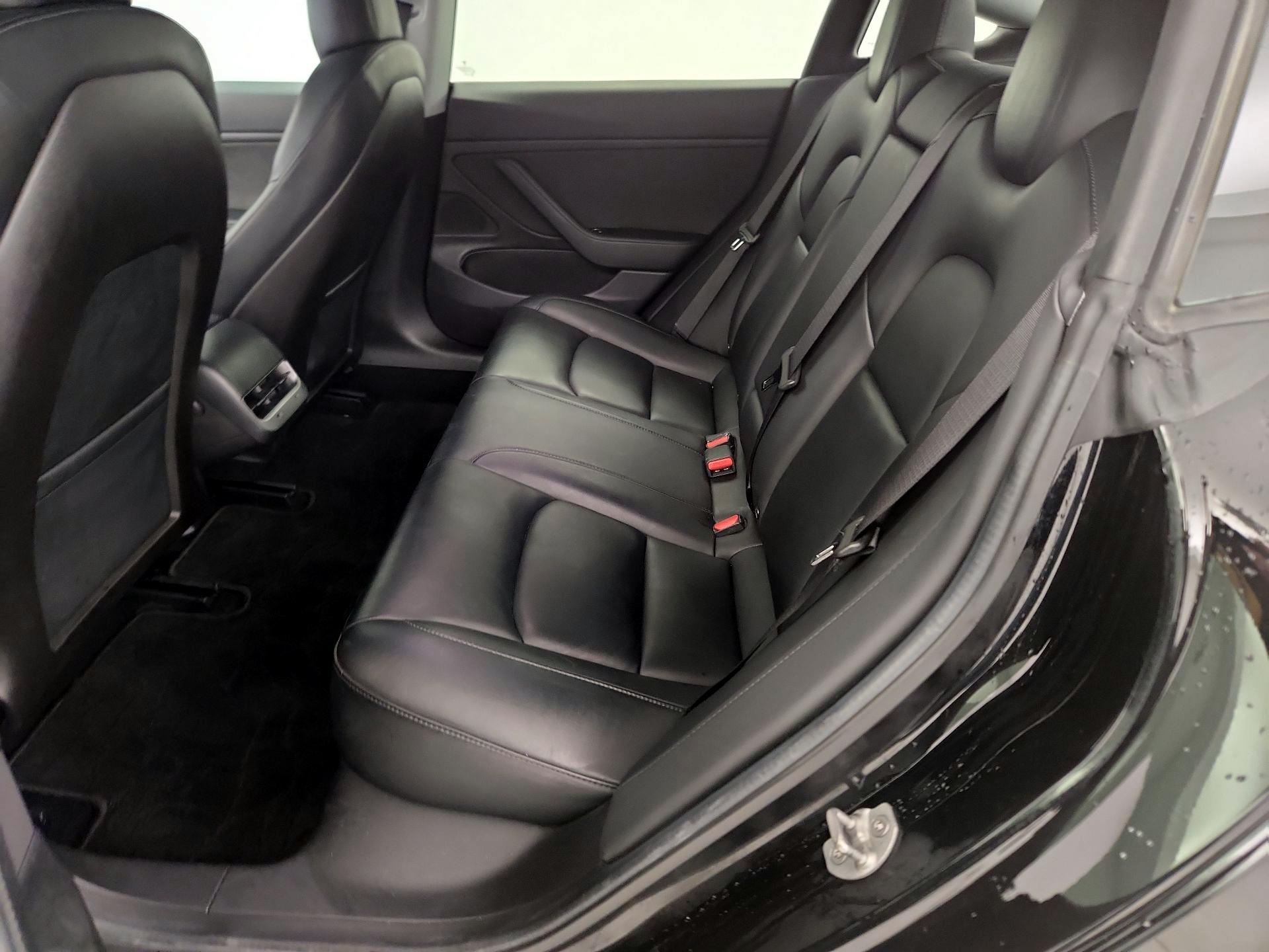 Thumbnail: 2019 Tesla Model 3 - 19