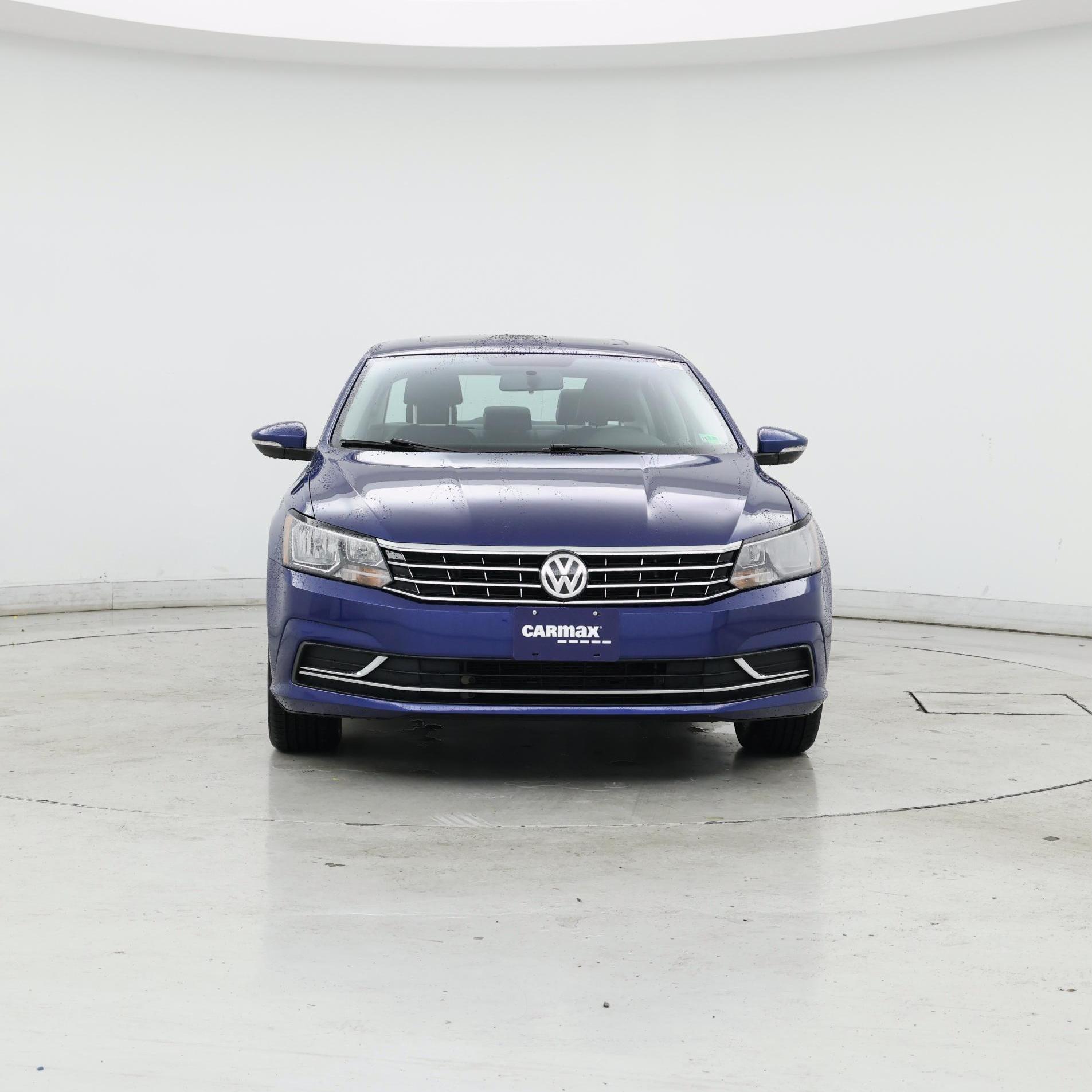 Thumbnail: 2017 Volkswagen Passat - 5