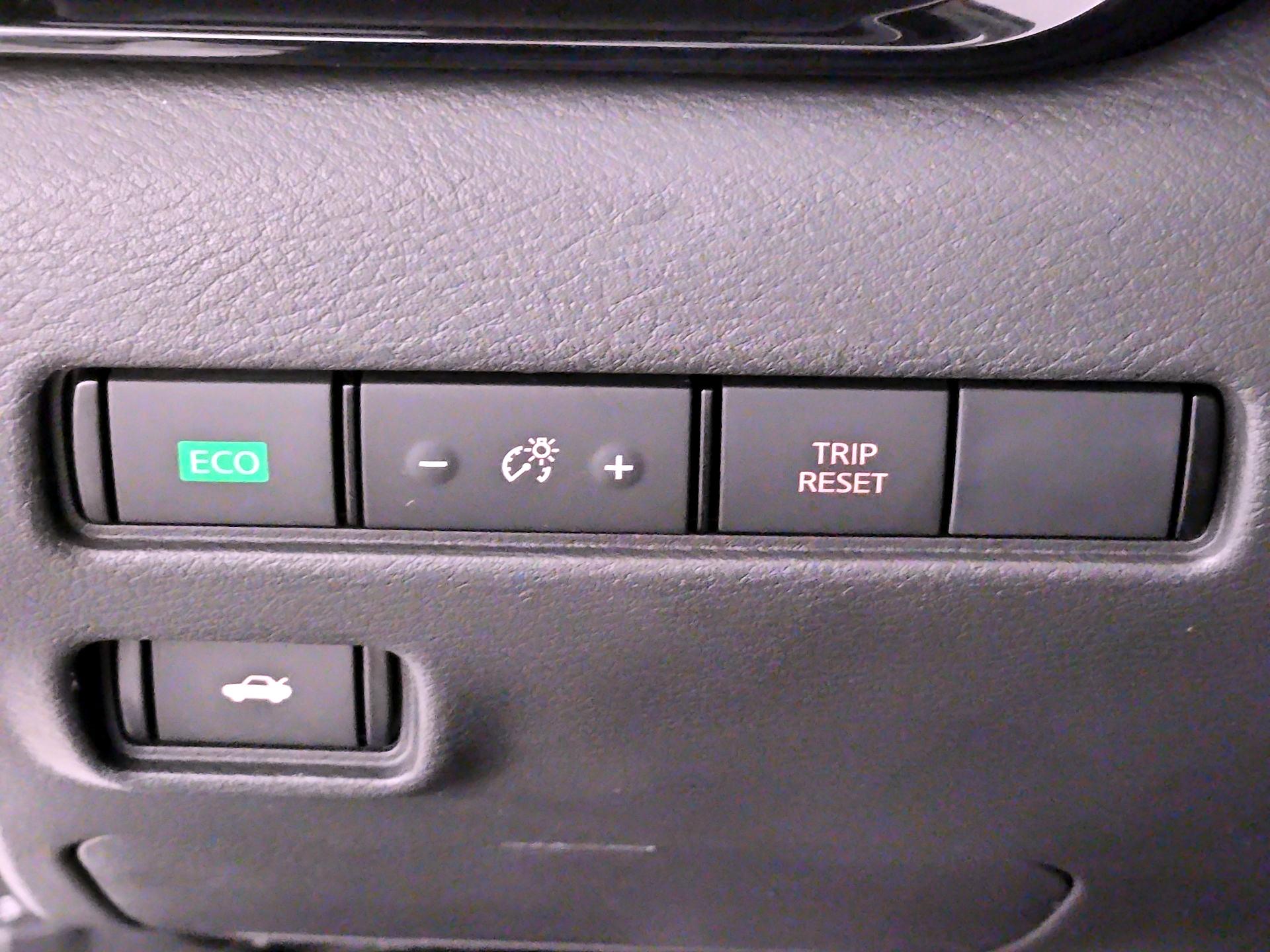 Thumbnail: 2021 Nissan Sentra - 13