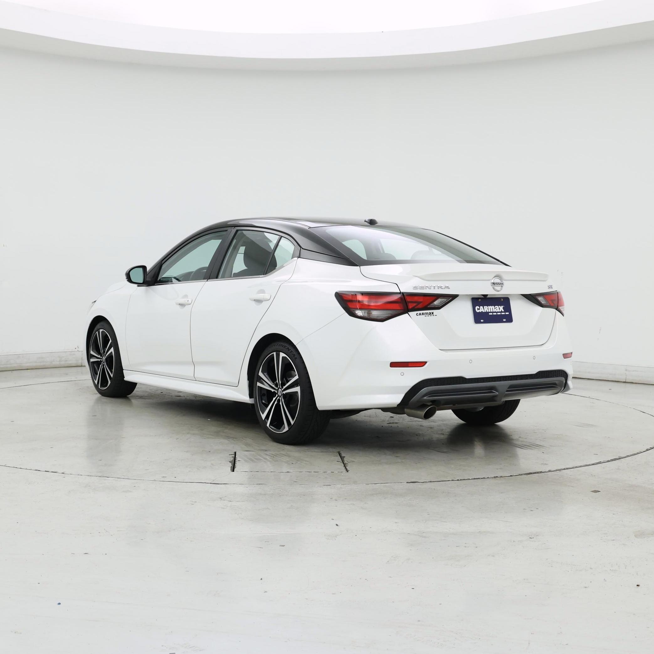 Thumbnail: 2021 Nissan Sentra - 2