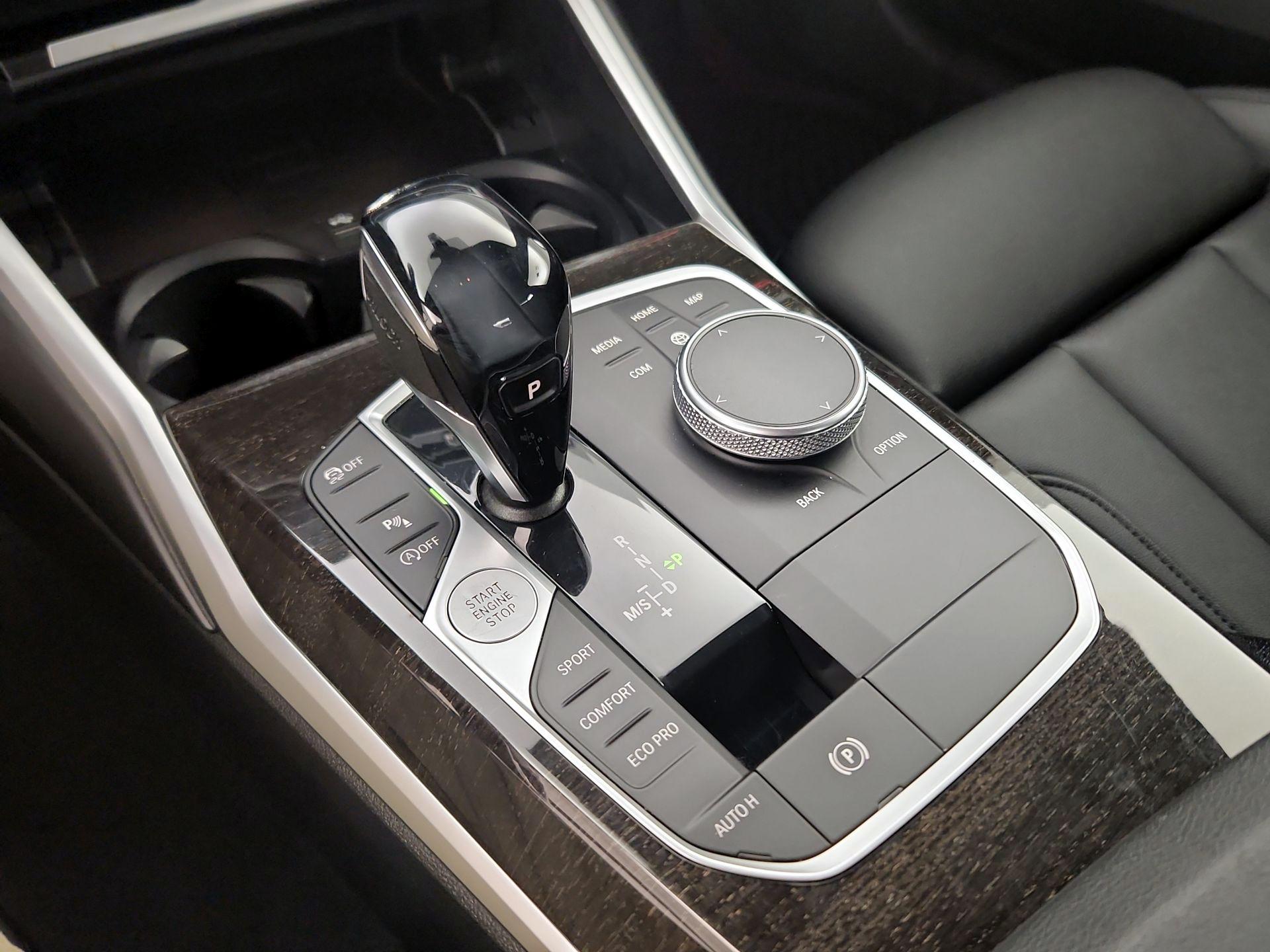 Thumbnail: 2020 BMW 3 Series - 18