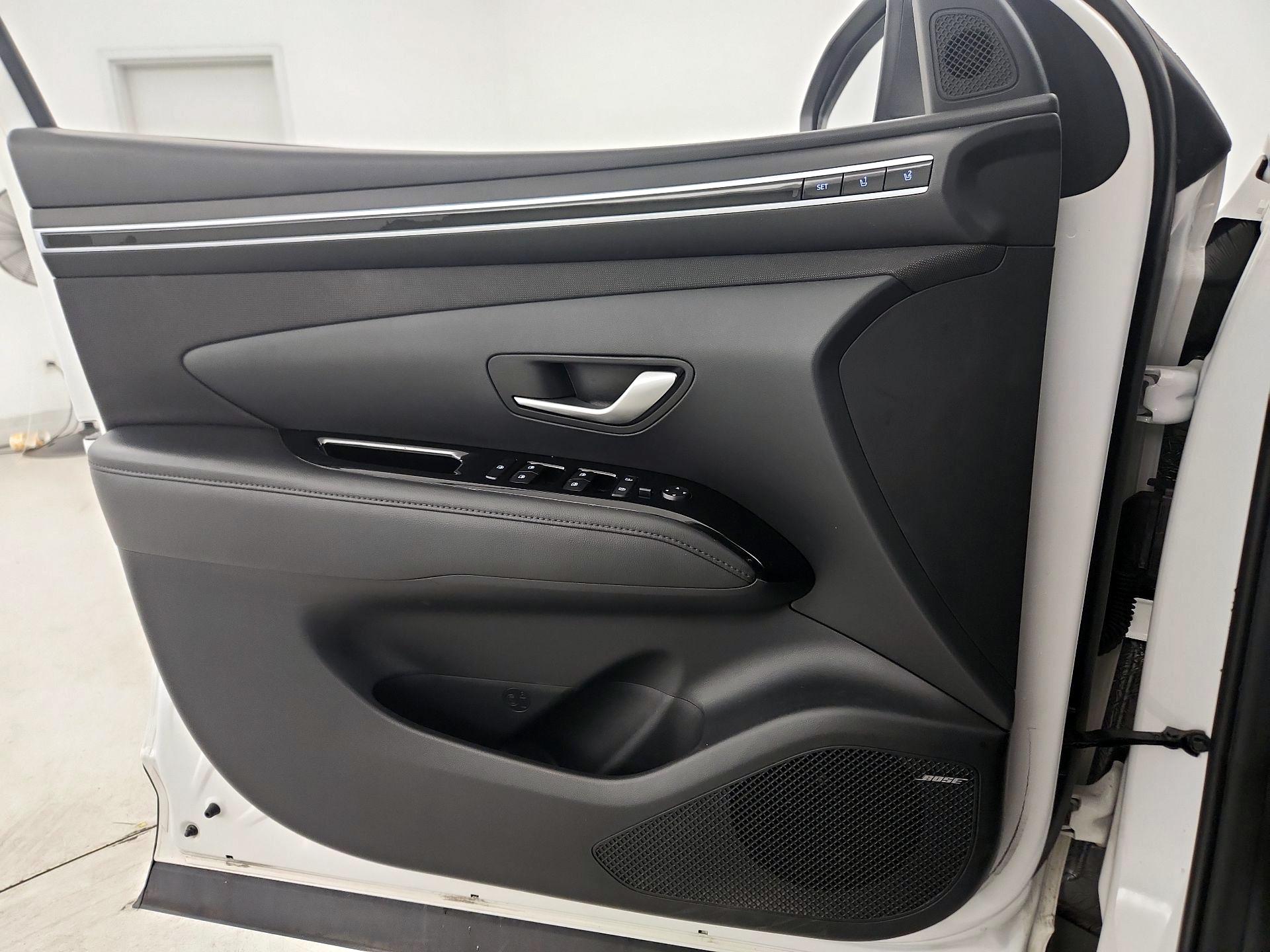 Thumbnail: 2022 Hyundai Tucson - 12