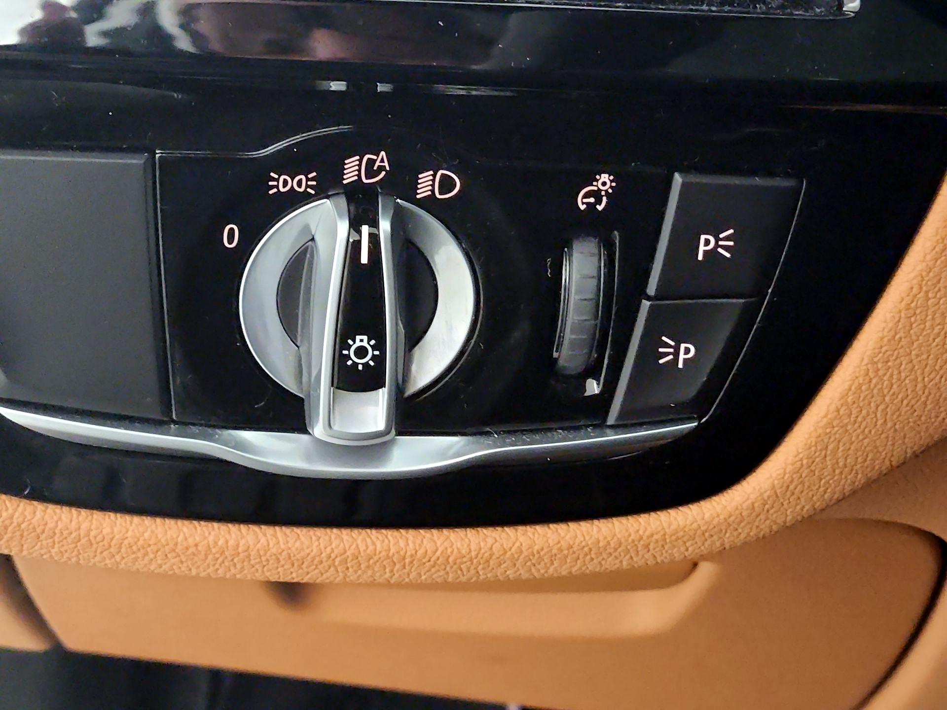 Thumbnail: 2022 BMW 5 Series - 13