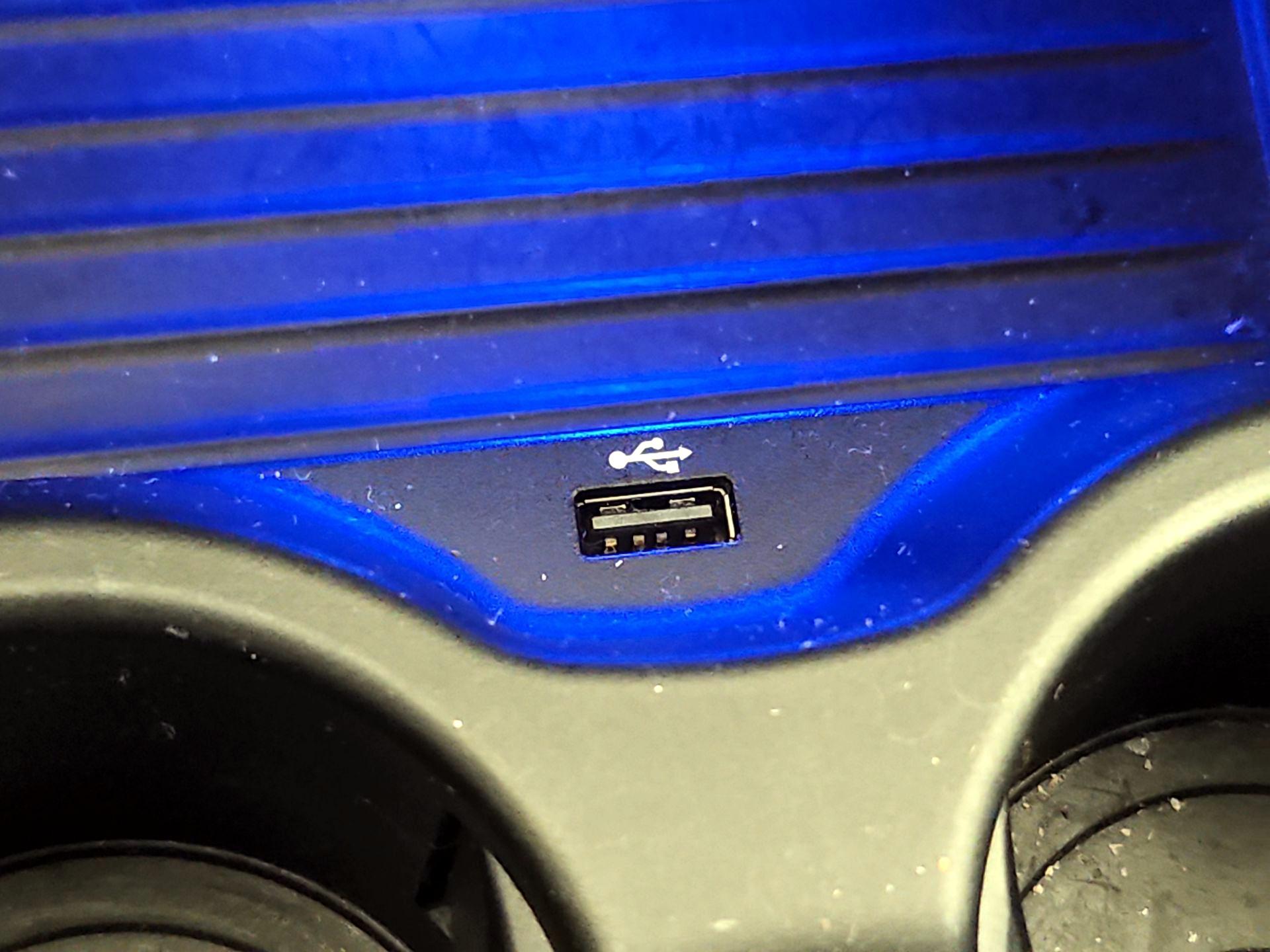 Thumbnail: 2022 BMW 5 Series - 19