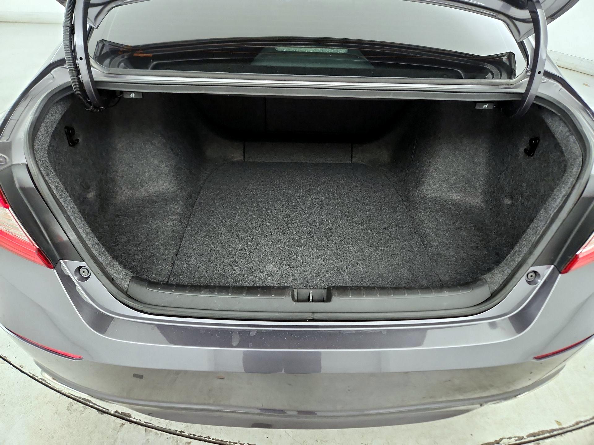 Thumbnail: 2018 Honda Accord - 20