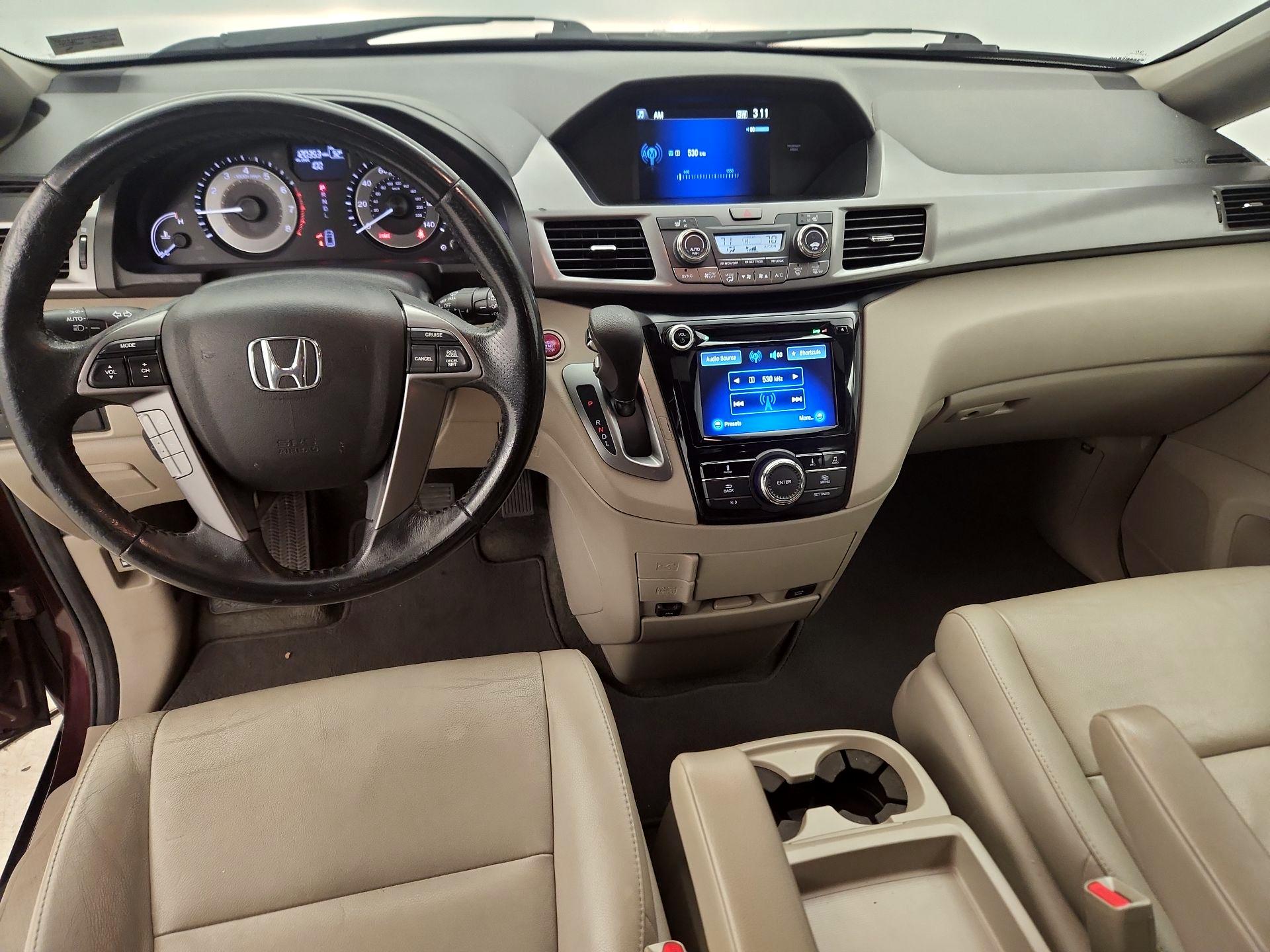 Thumbnail: 2014 Honda Odyssey - 9