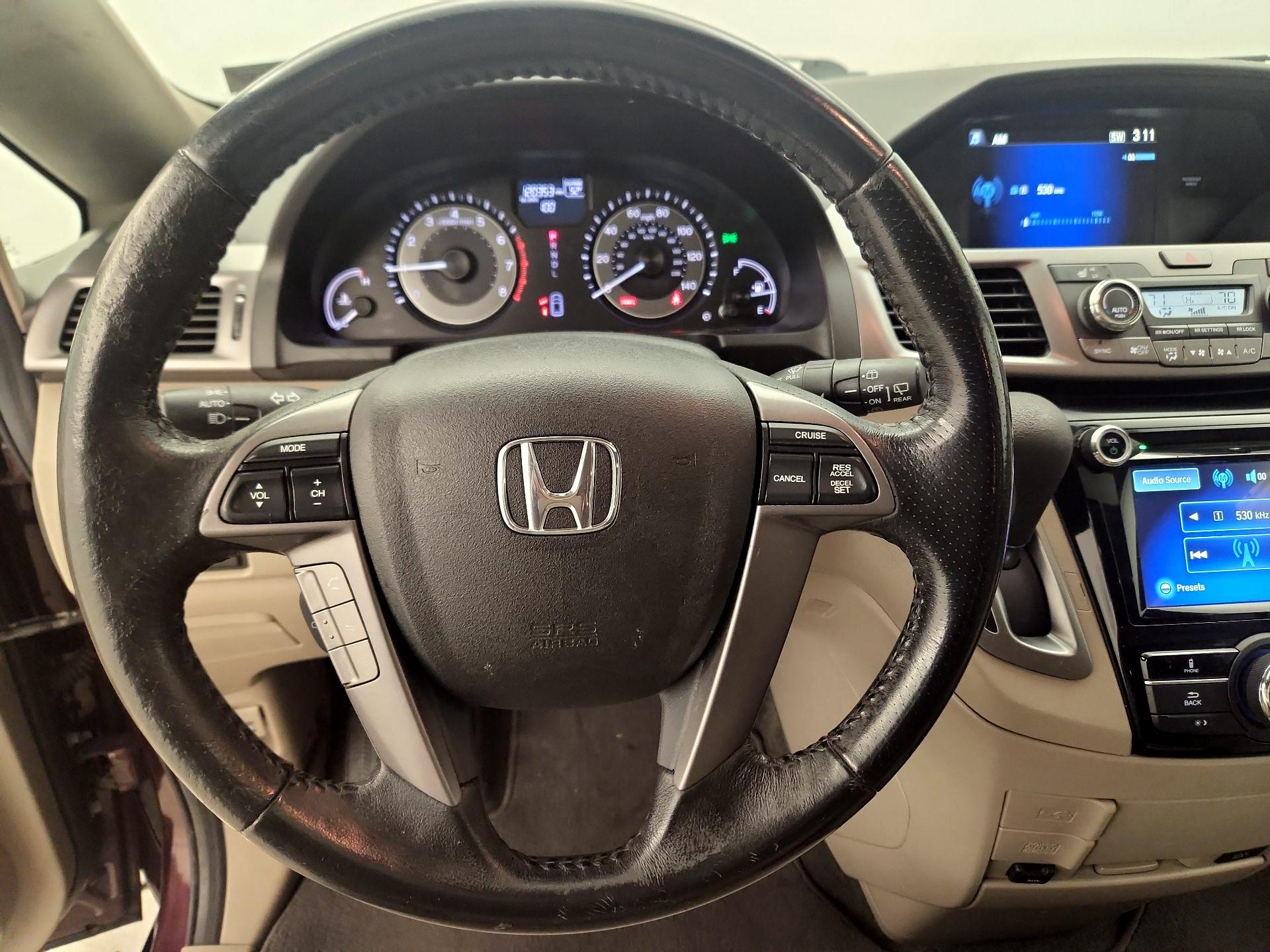 Thumbnail: 2014 Honda Odyssey - 10