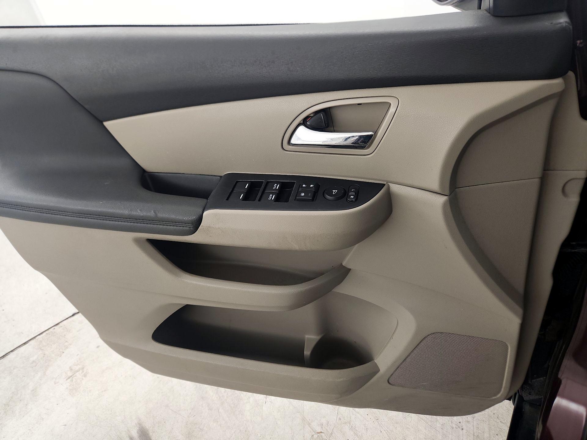 Thumbnail: 2014 Honda Odyssey - 12