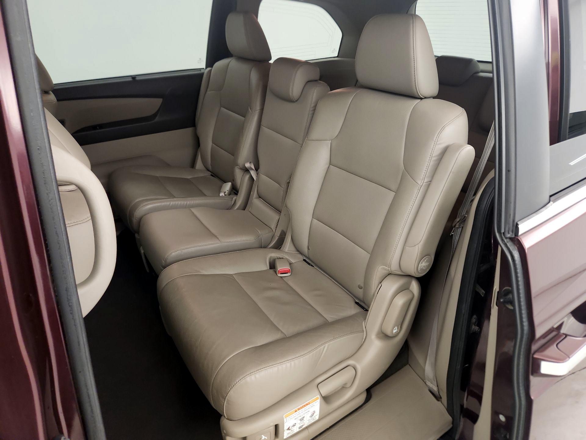 Thumbnail: 2014 Honda Odyssey - 20