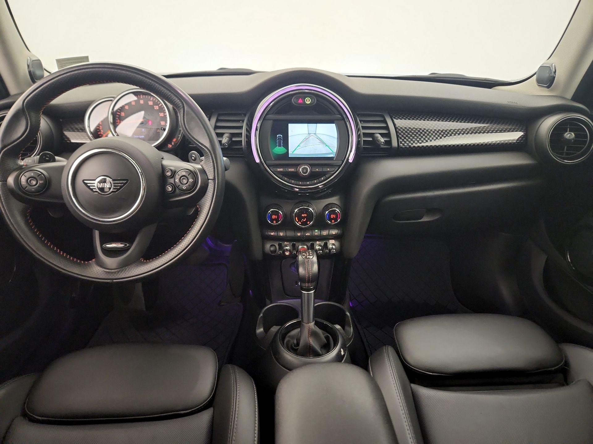 Thumbnail: 2019 MINI Cooper Hardtop - 9