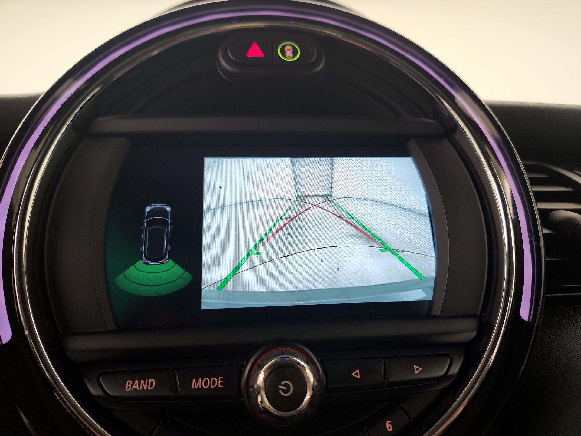 Thumbnail: 2019 MINI Cooper Hardtop - 14