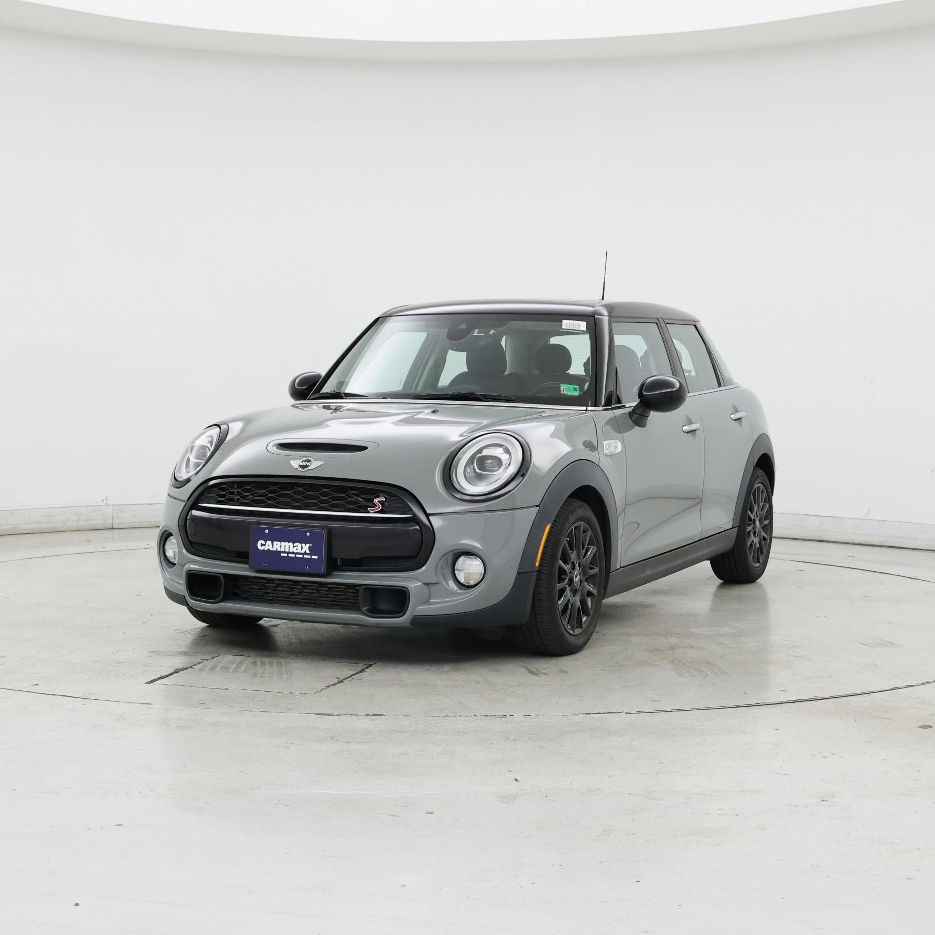 Thumbnail: 2019 MINI Cooper Hardtop - 4