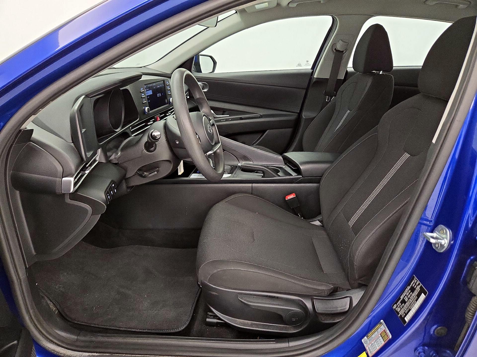 Thumbnail: 2021 Hyundai Elantra - 11