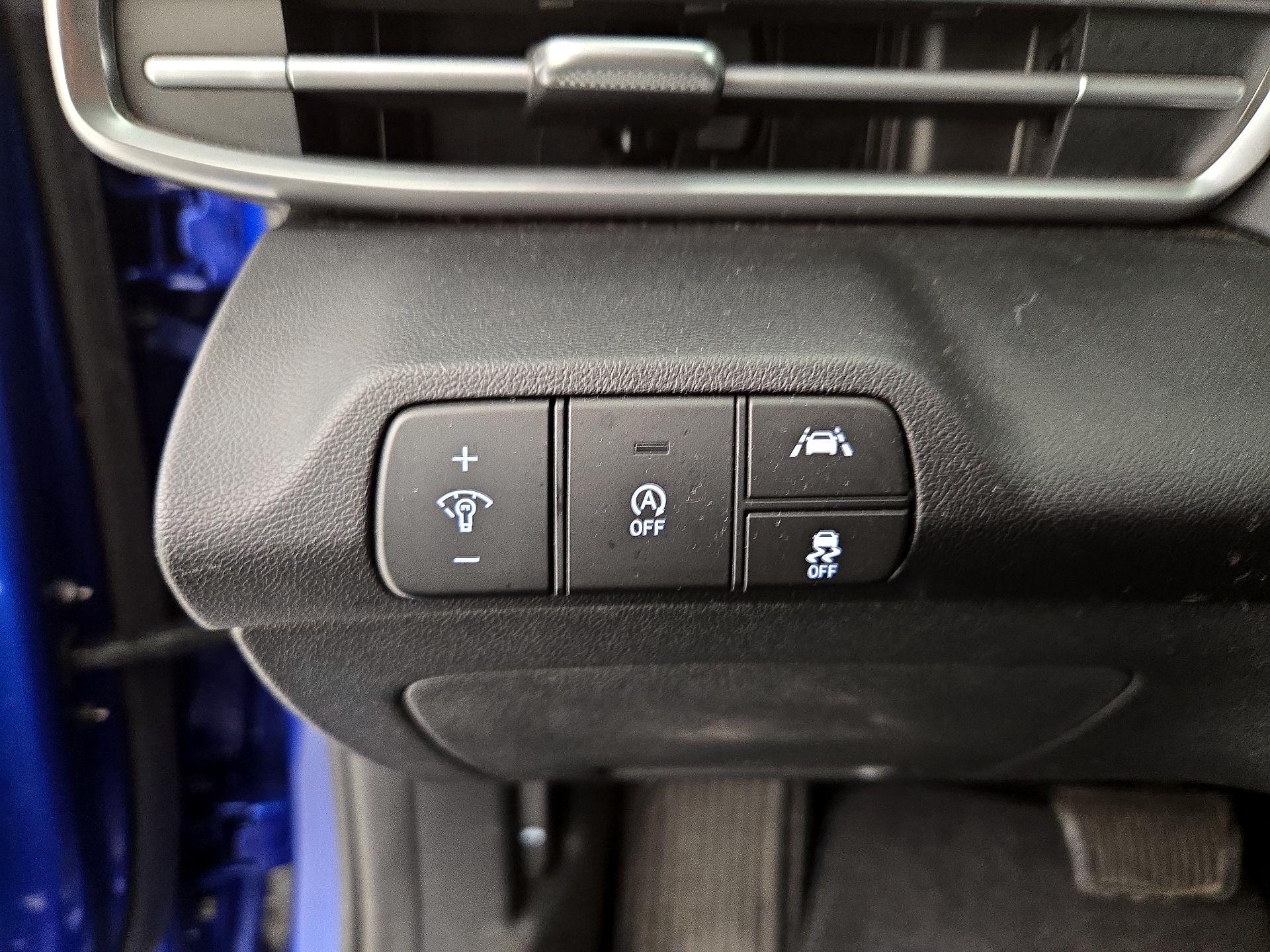 Thumbnail: 2021 Hyundai Elantra - 13