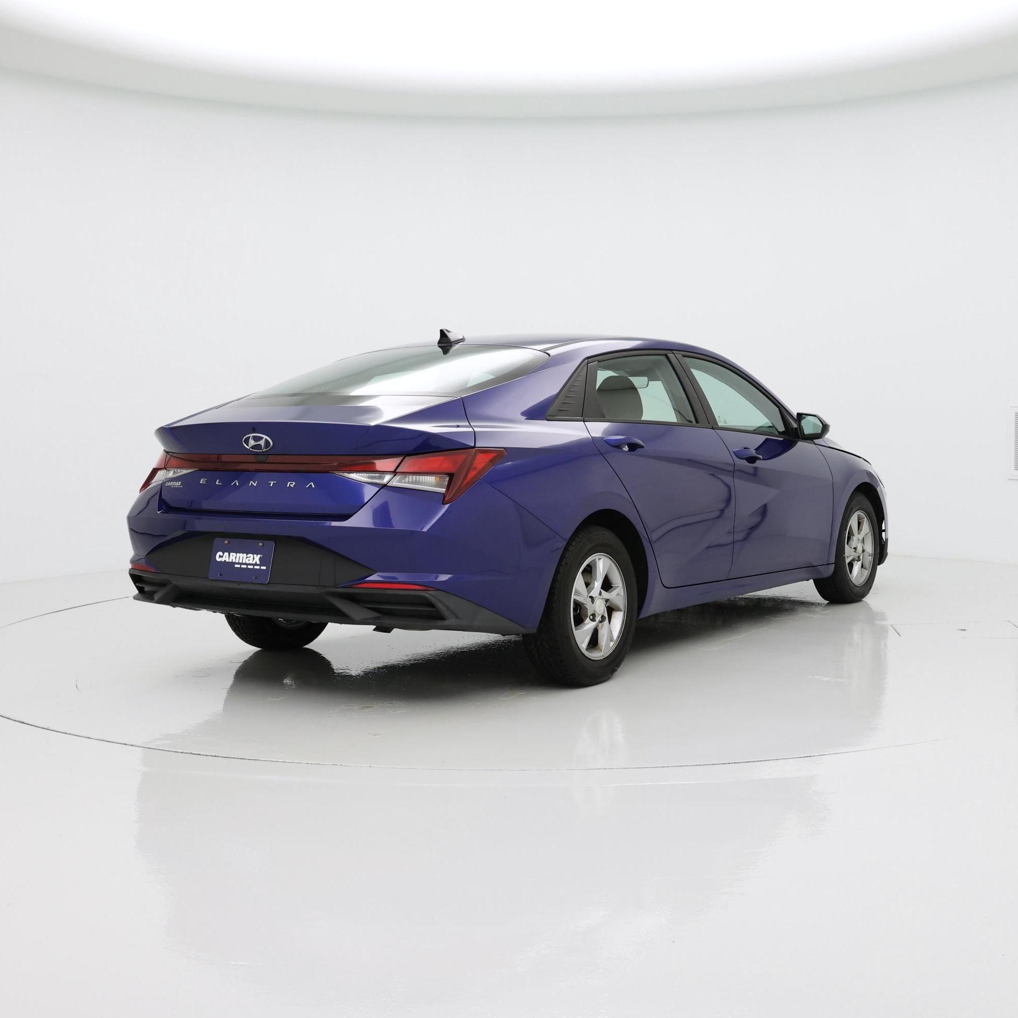 Thumbnail: 2021 Hyundai Elantra - 8