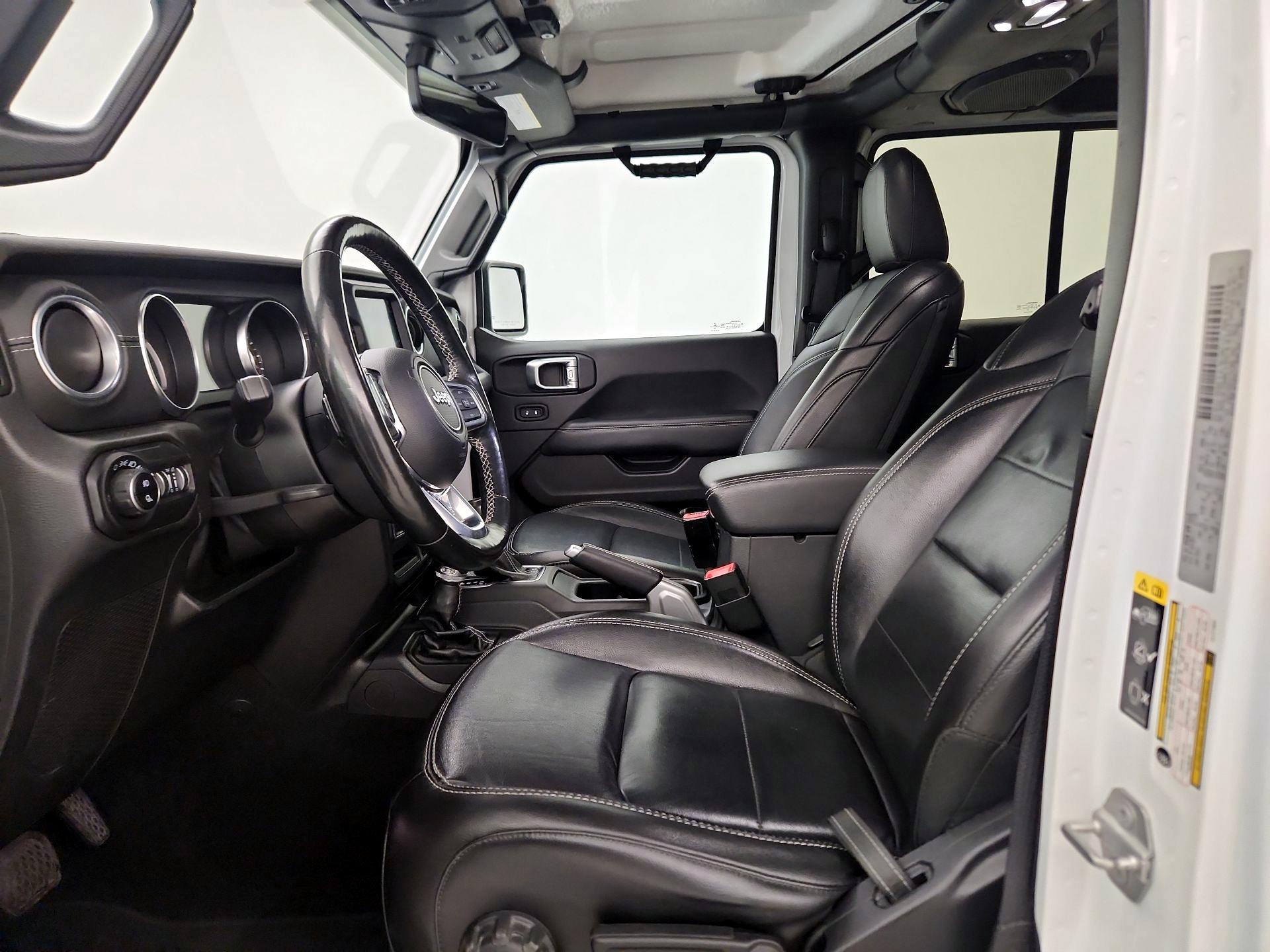 Thumbnail: 2020 Jeep Gladiator - 11