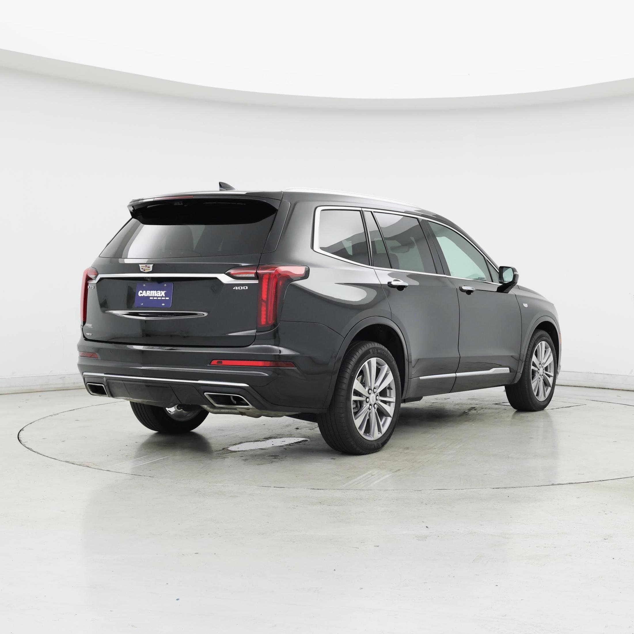 Thumbnail: 2023 Cadillac XT6 - 8