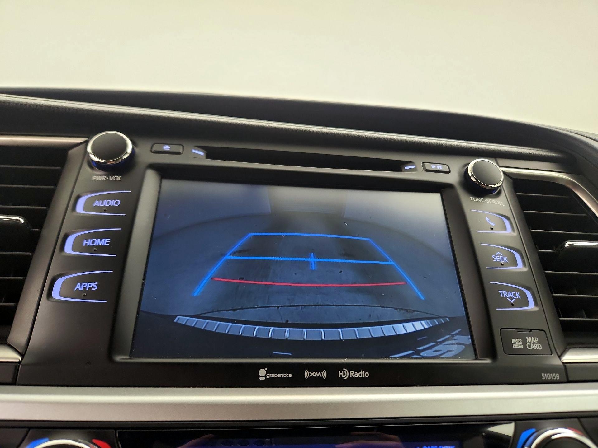 Thumbnail: 2016 Toyota Highlander - 15