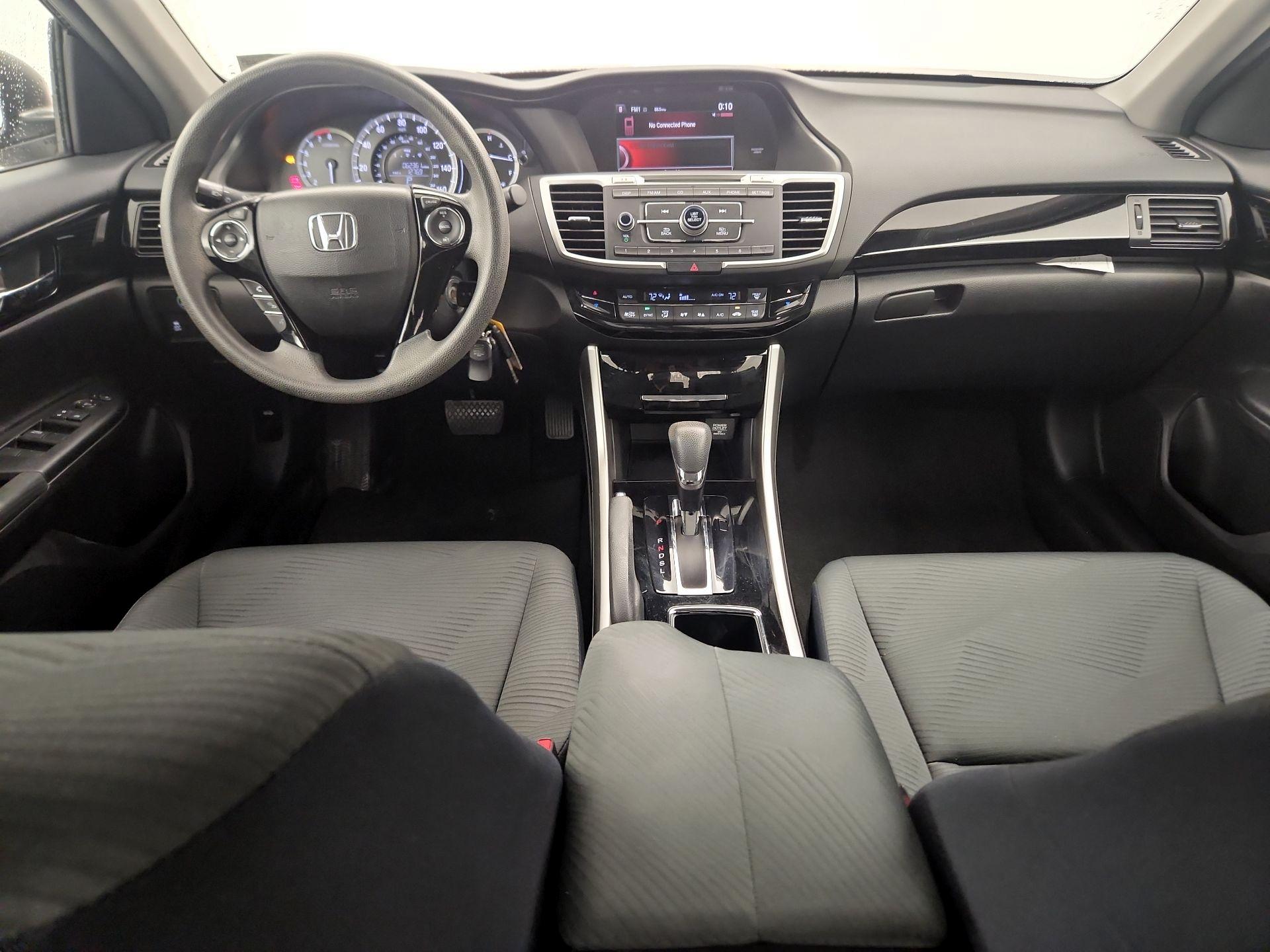 Thumbnail: 2016 Honda Accord - 9