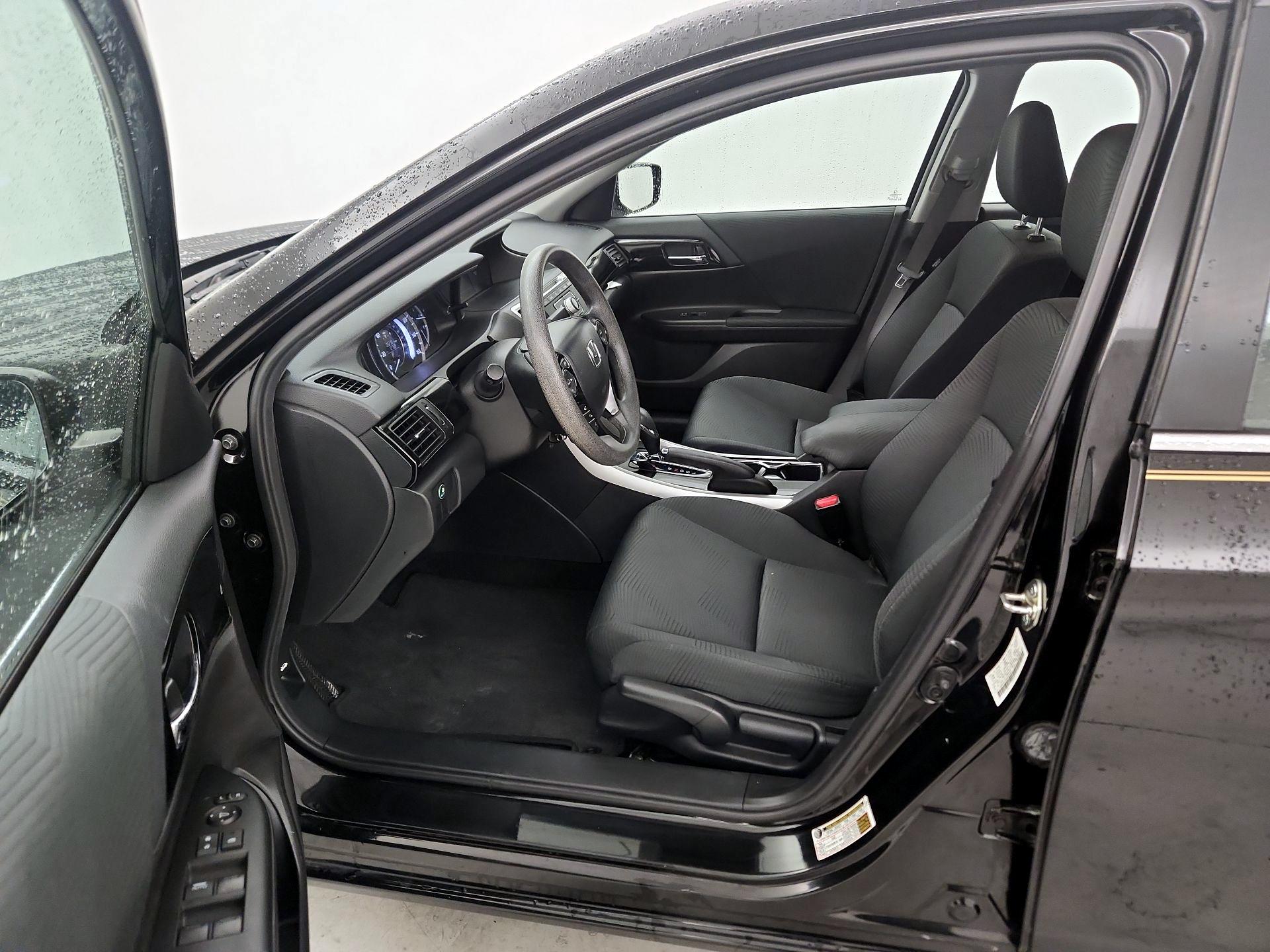 Thumbnail: 2016 Honda Accord - 11