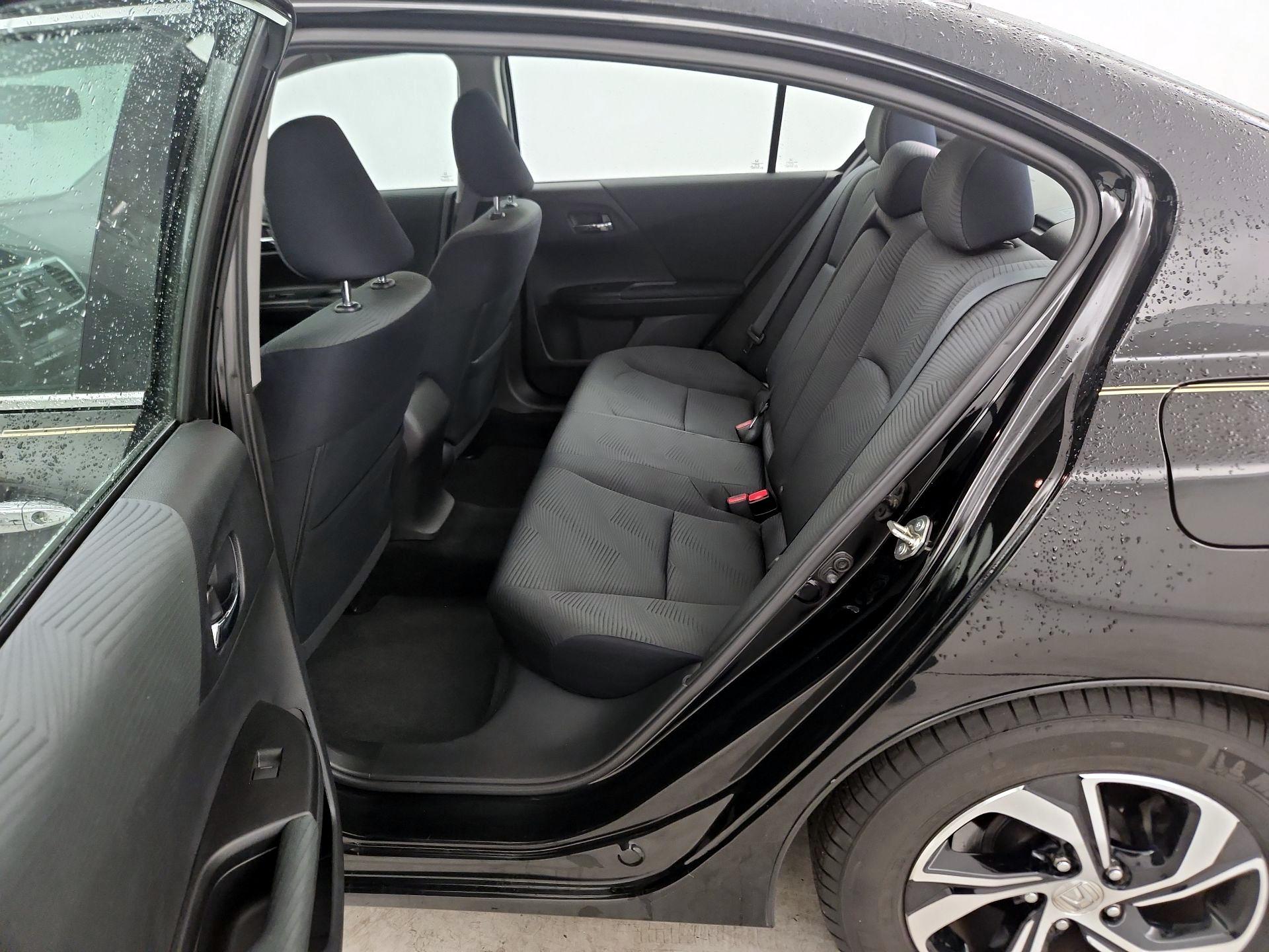 Thumbnail: 2016 Honda Accord - 19