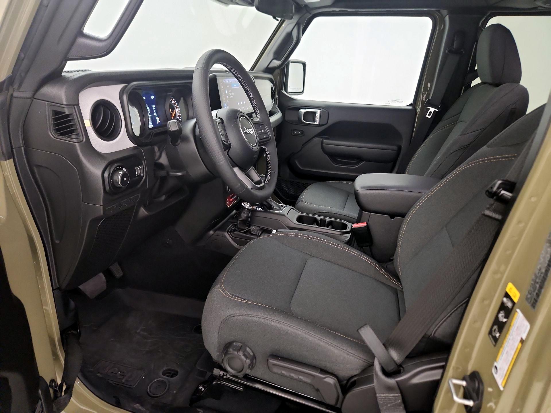 Thumbnail: 2025 Jeep Wrangler - 11