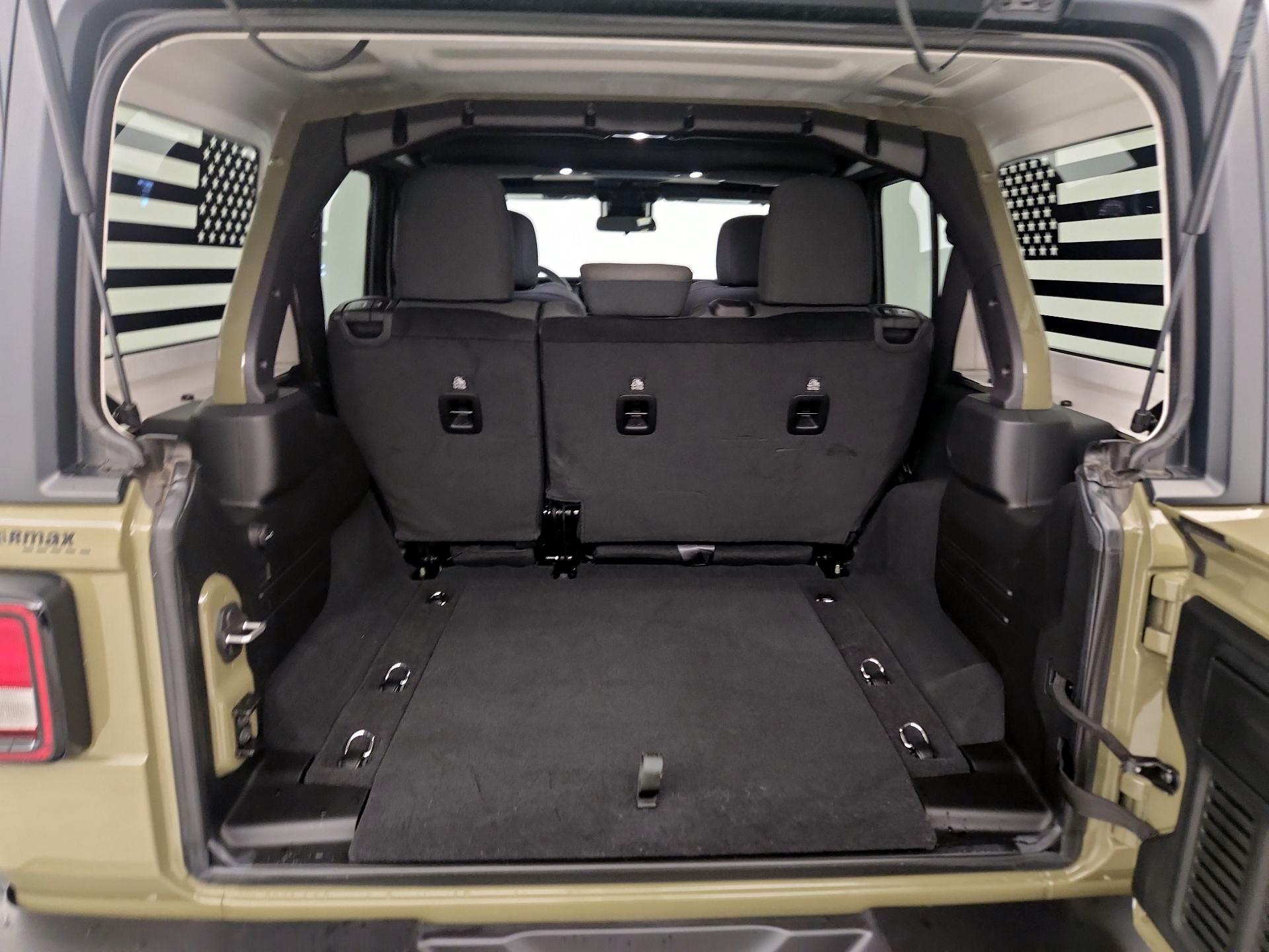 Thumbnail: 2025 Jeep Wrangler - 19