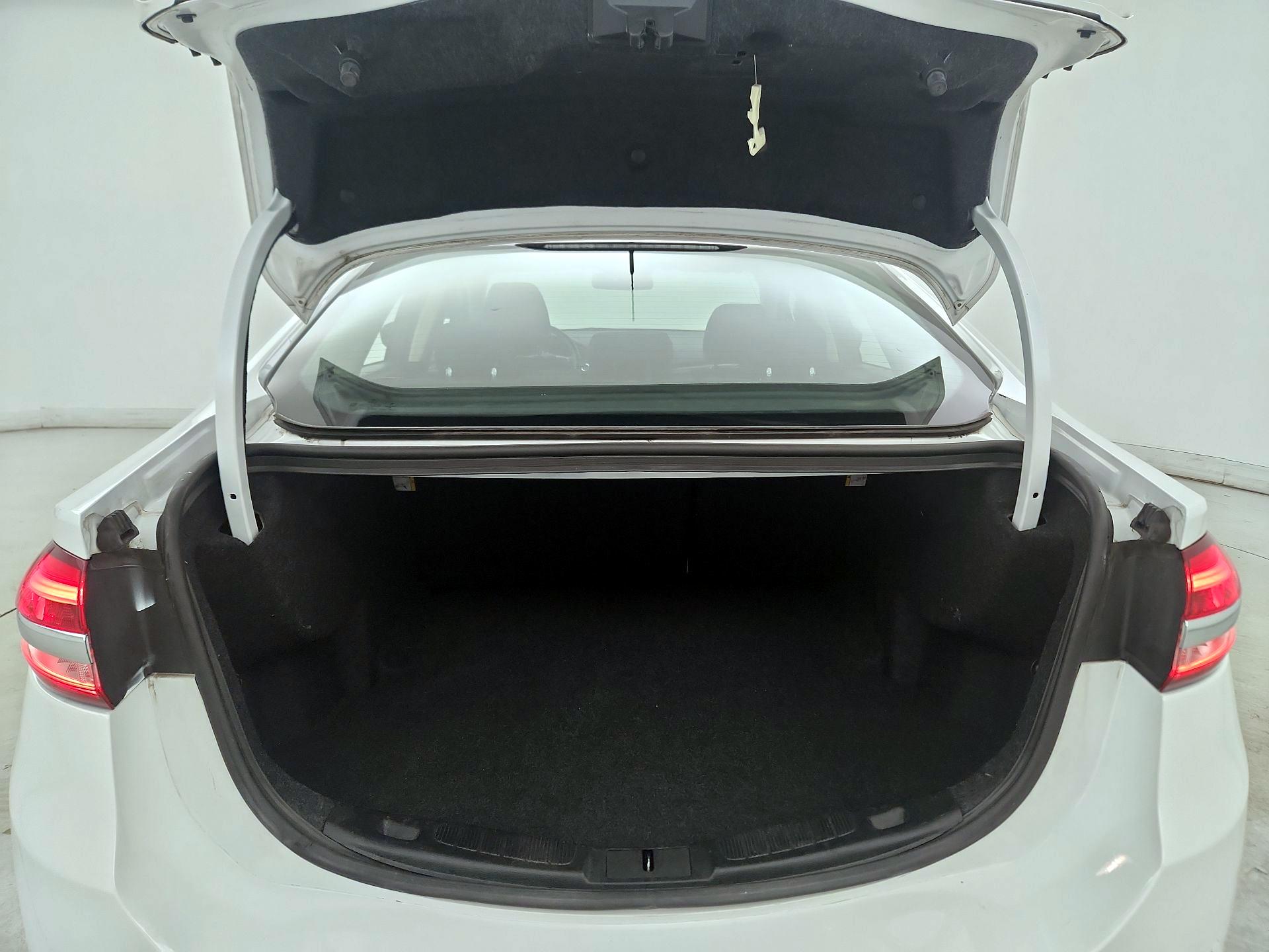 Thumbnail: 2018 Ford Fusion - 20