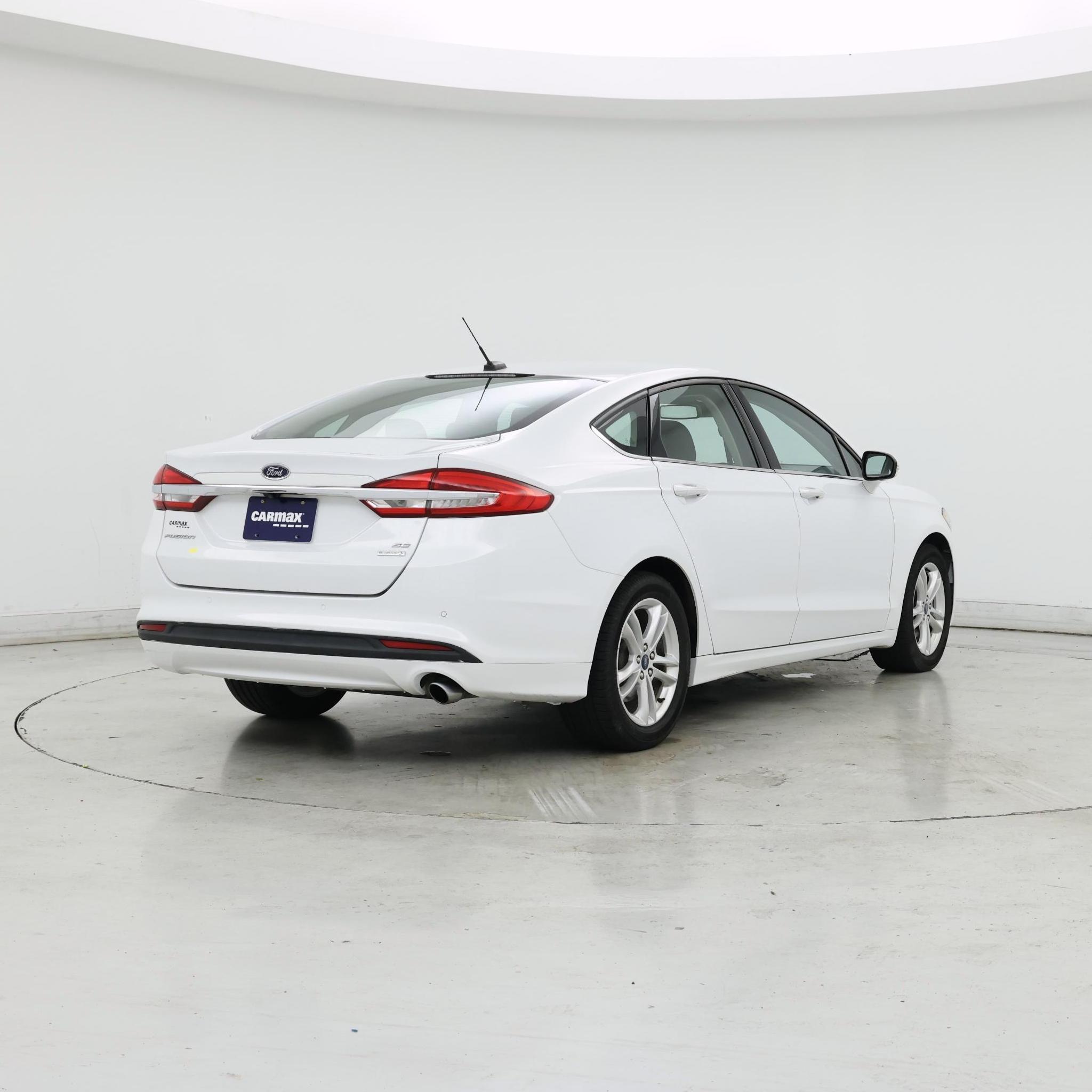 Thumbnail: 2018 Ford Fusion - 8