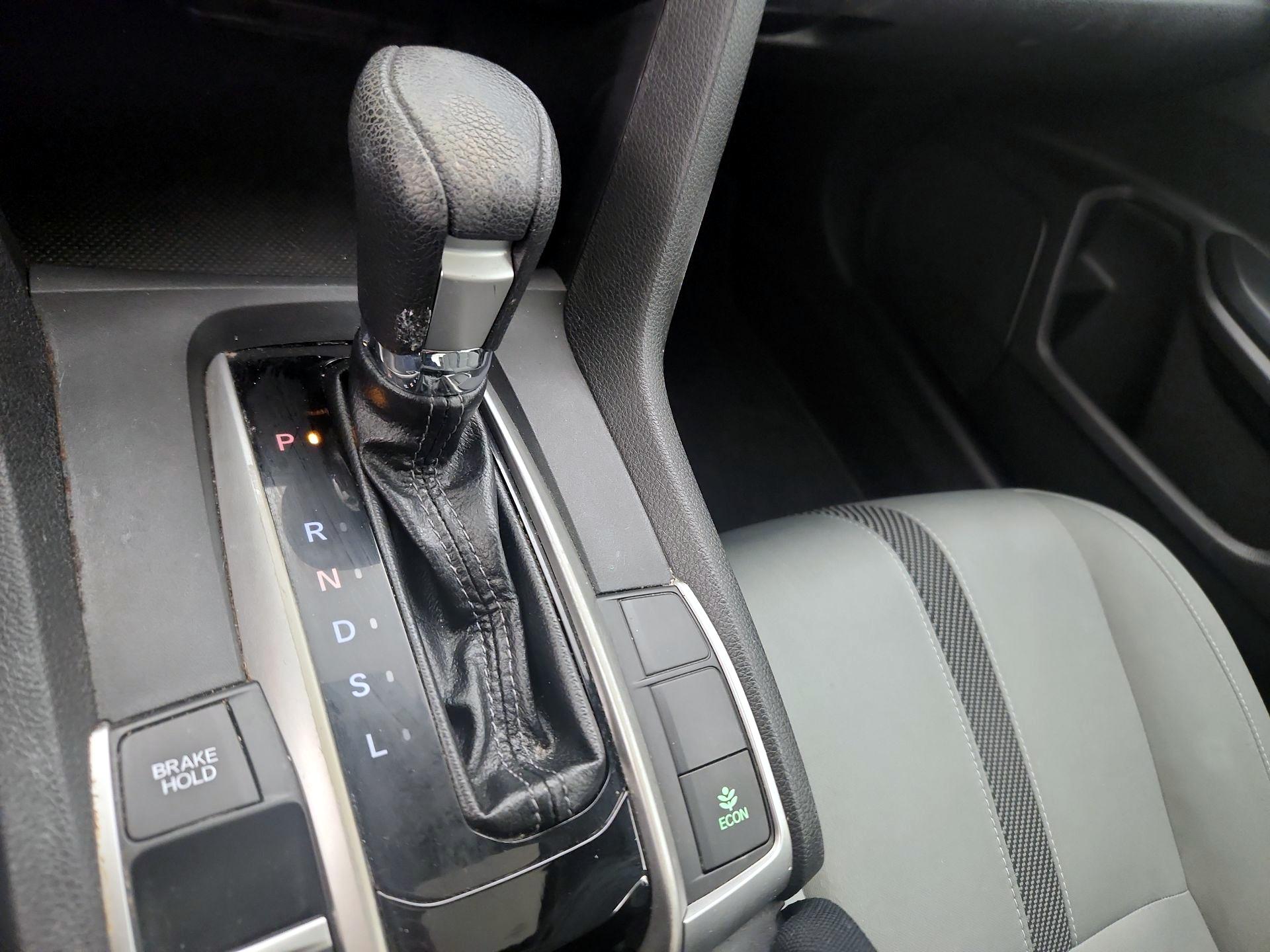 Thumbnail: 2016 Honda Civic - 17