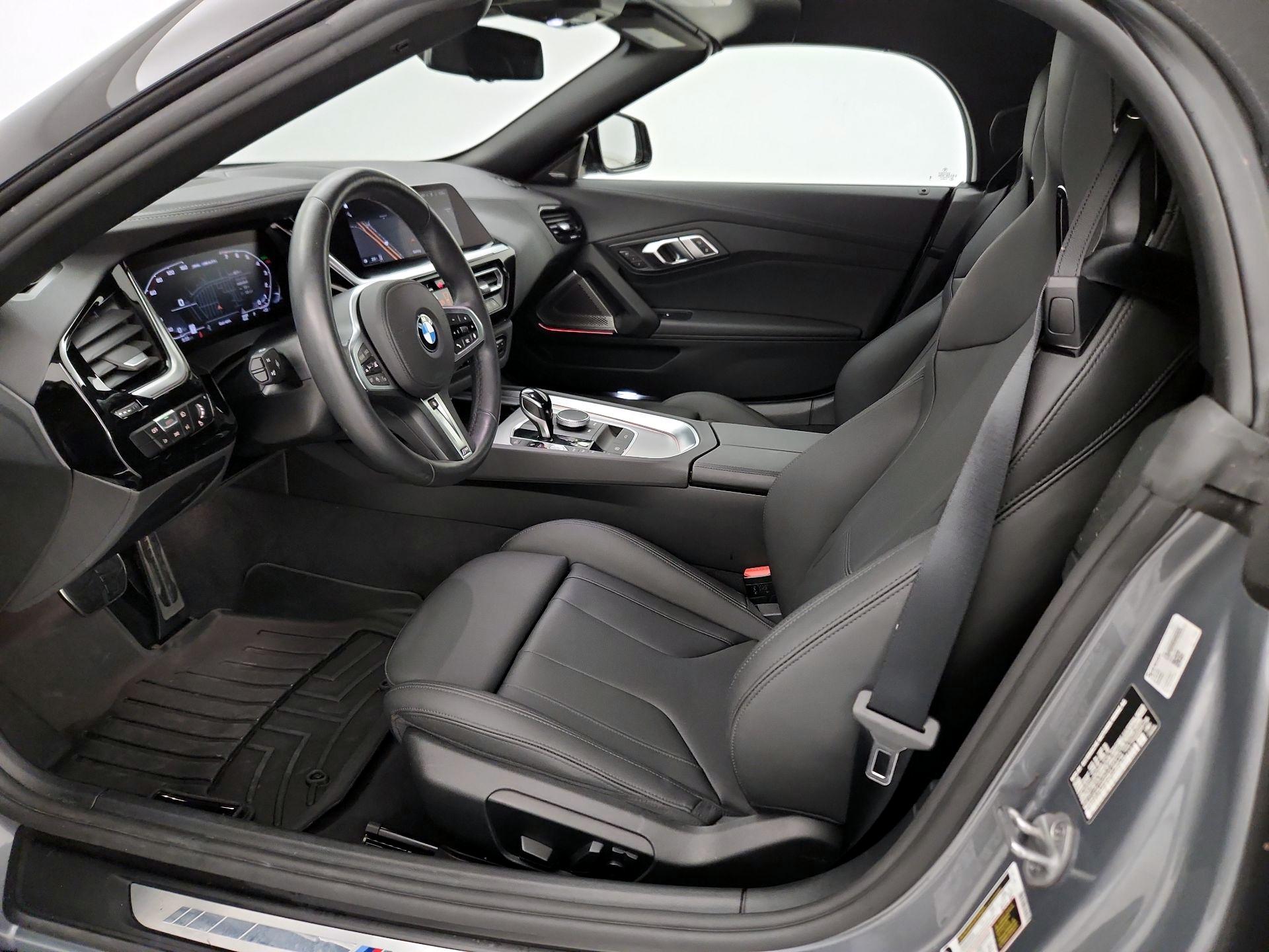 Thumbnail: 2024 BMW Z4 - 11