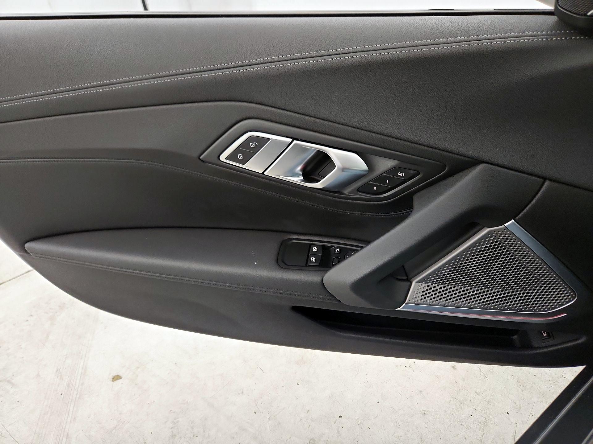 Thumbnail: 2024 BMW Z4 - 12