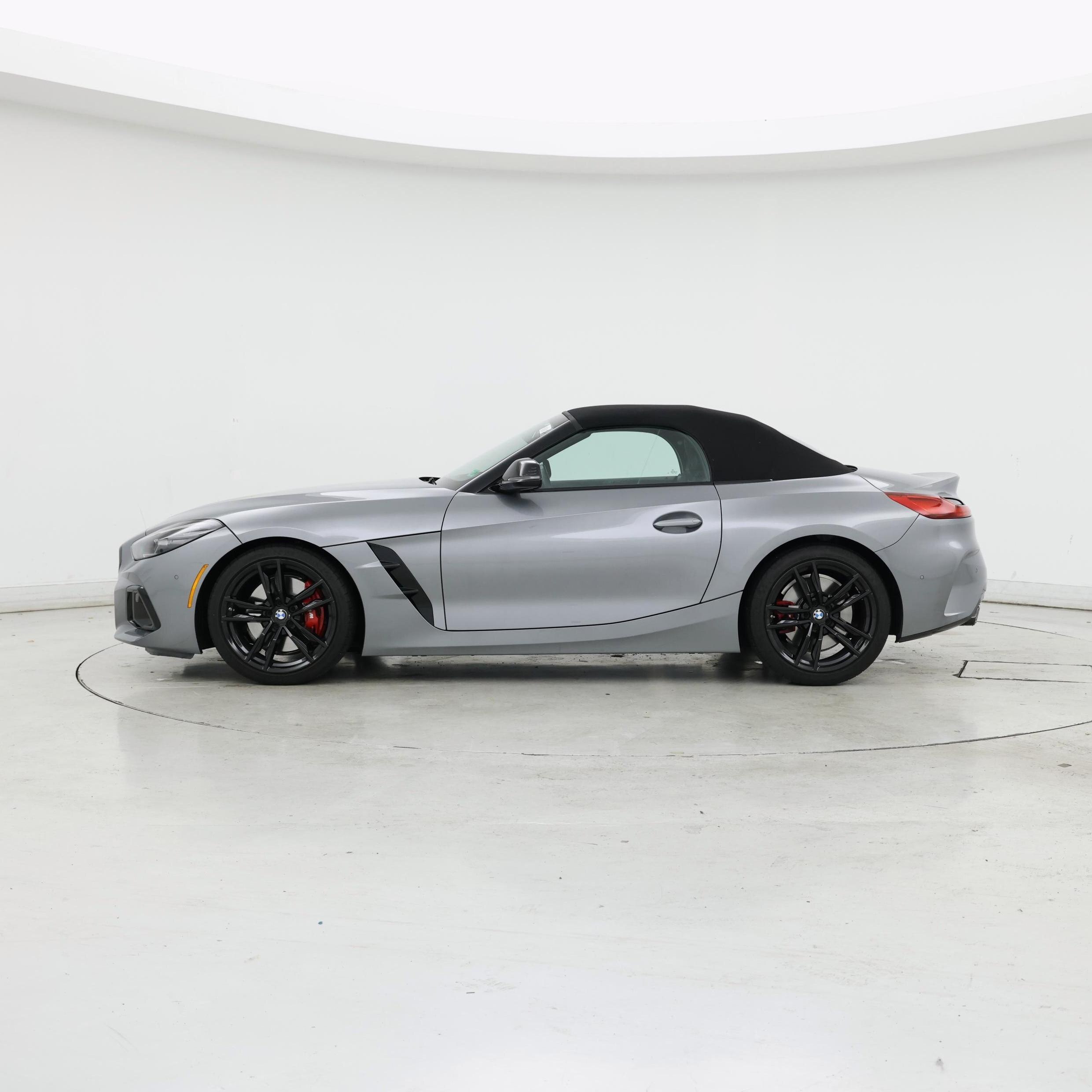 Thumbnail: 2024 BMW Z4 - 3