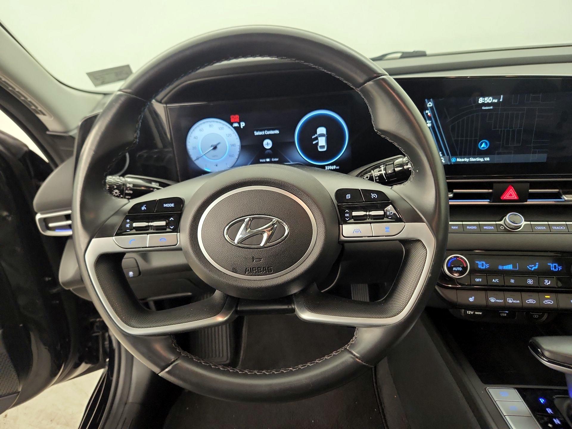 Thumbnail: 2023 Hyundai Elantra - 10