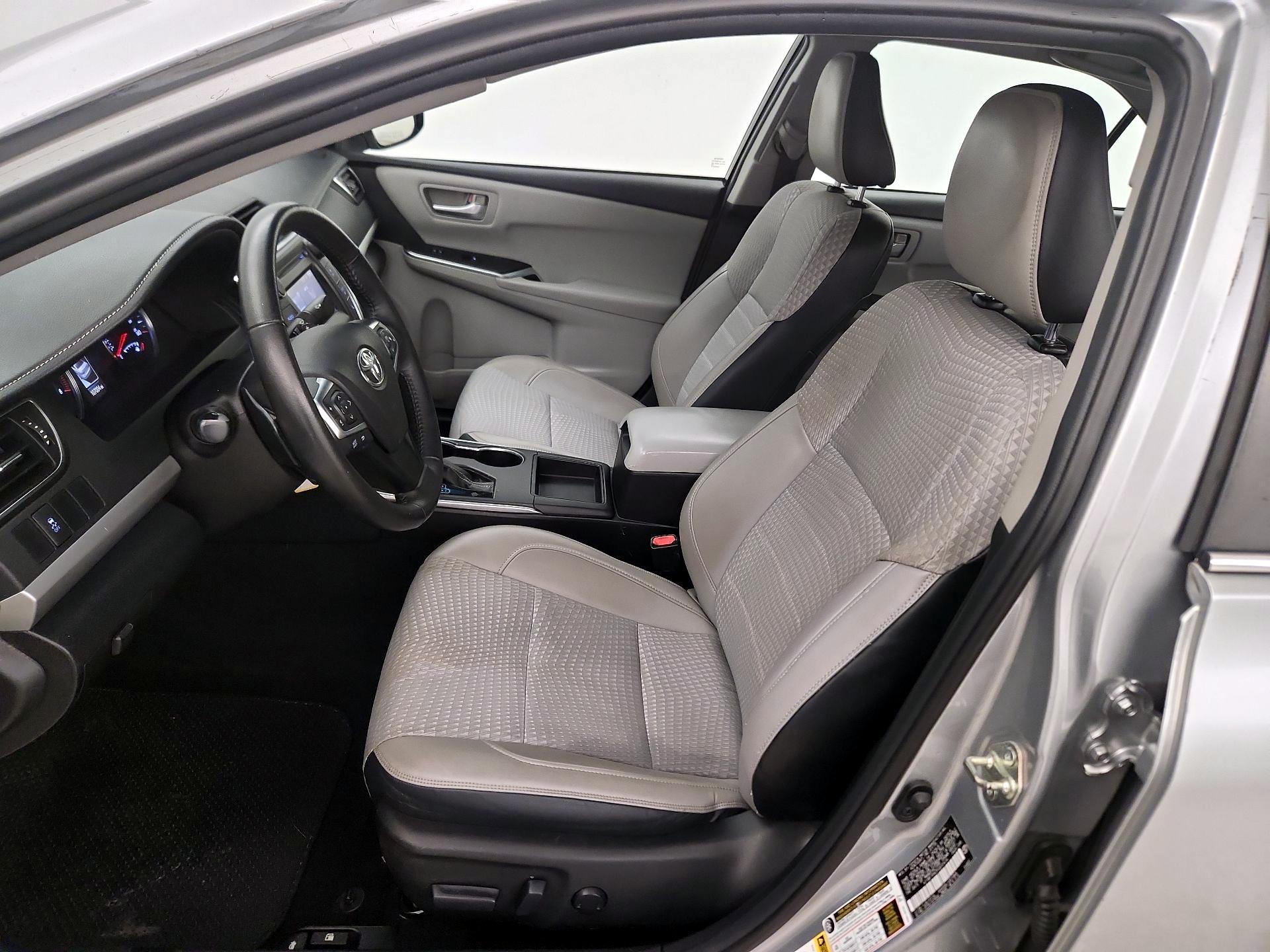 Thumbnail: 2015 Toyota Camry - 11