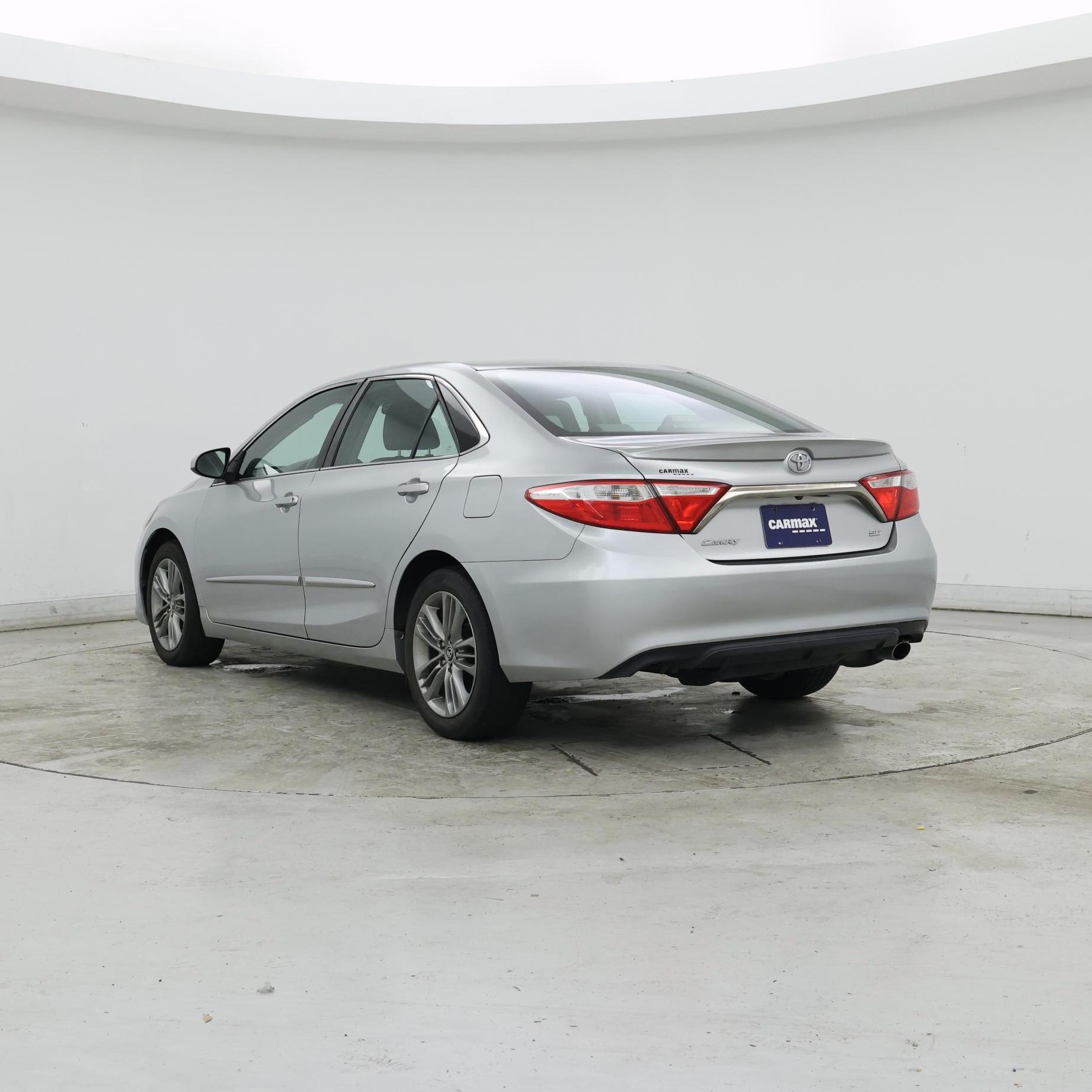 Thumbnail: 2015 Toyota Camry - 2
